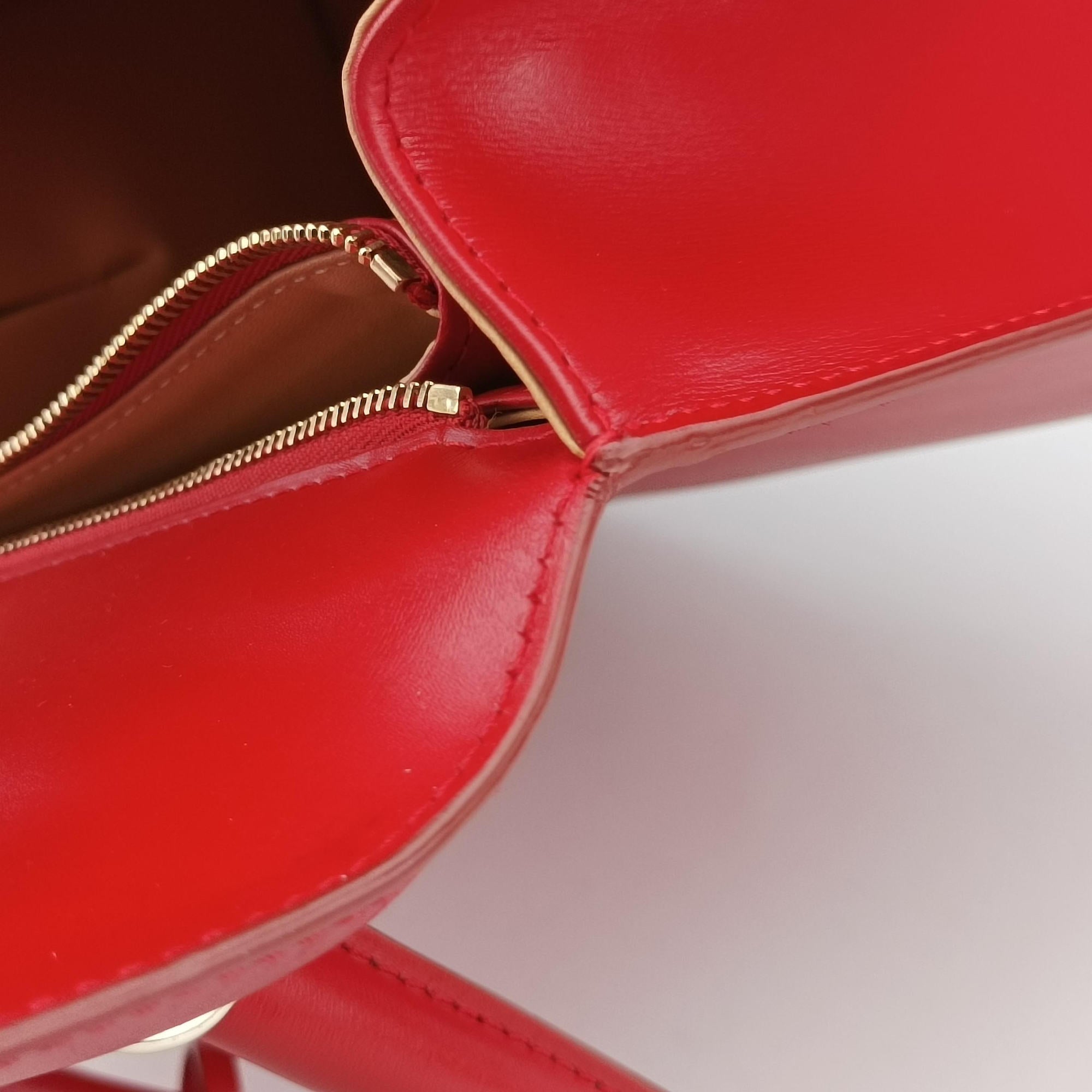 Pre-owned Delvaux Brillon MM Red leather  shoulderbag | stylenewstar