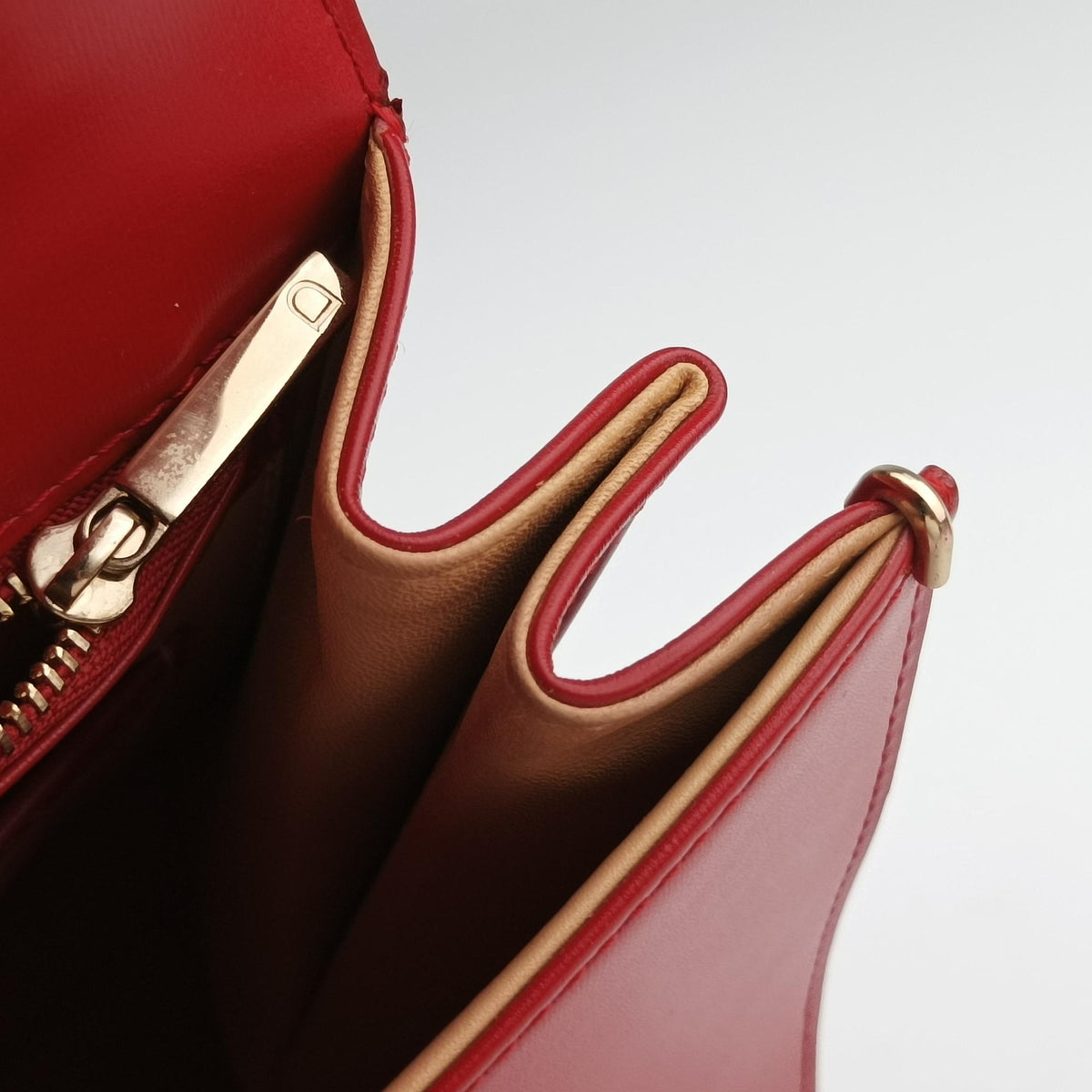 Pre-owned Delvaux Brillon MM Red leather  shoulderbag | stylenewstar