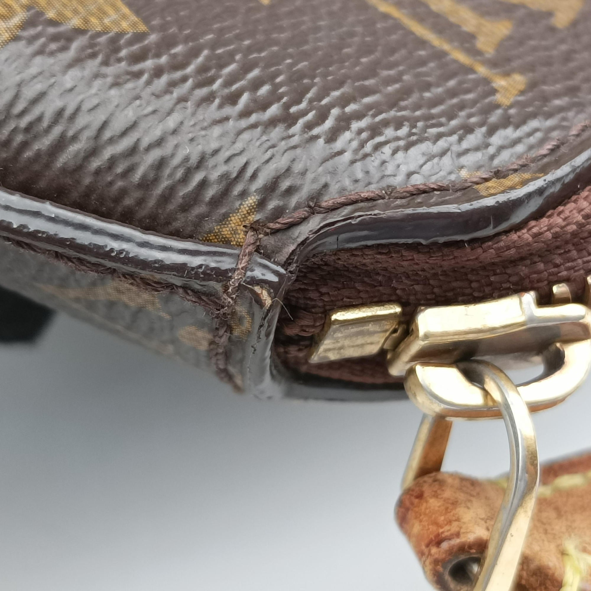 Pre-owned Louis Vuitton Lockit MM Brown Monogram Canvas×calf leather M40606 handbag | stylenewstar