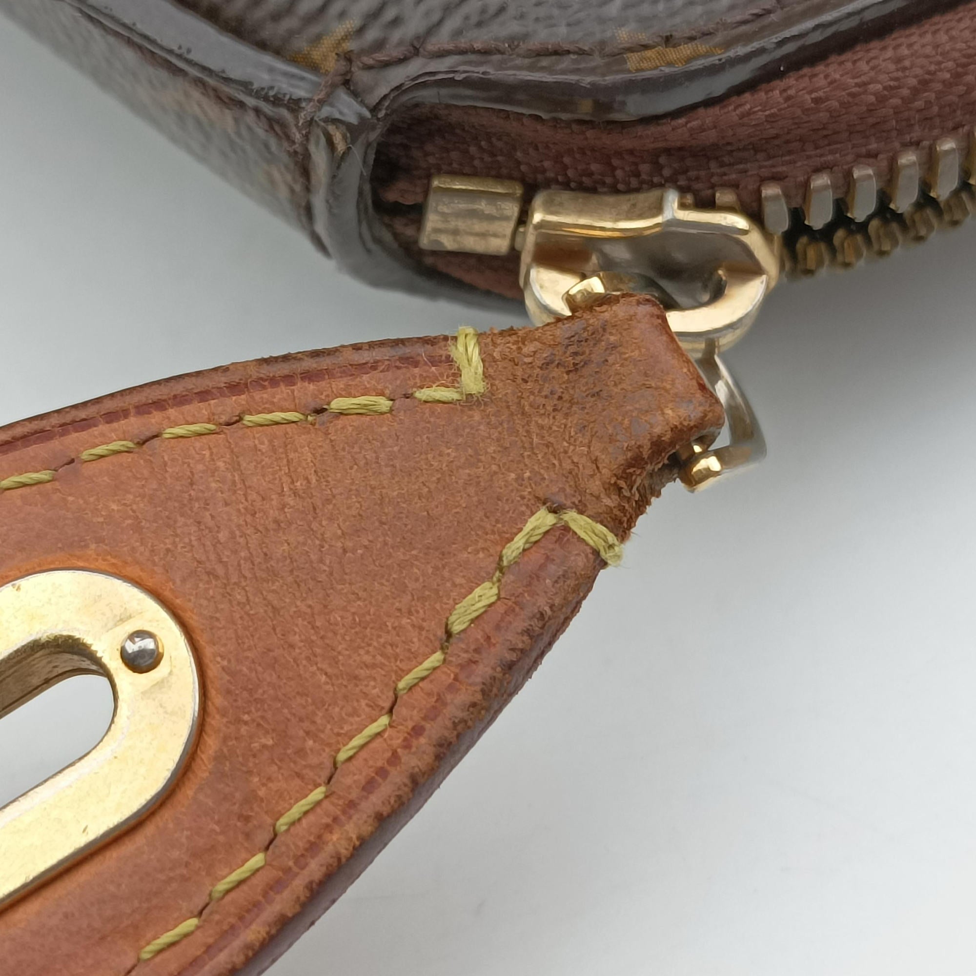 Pre-owned Louis Vuitton Lockit MM Brown Monogram Canvas×calf leather M40606 handbag | stylenewstar