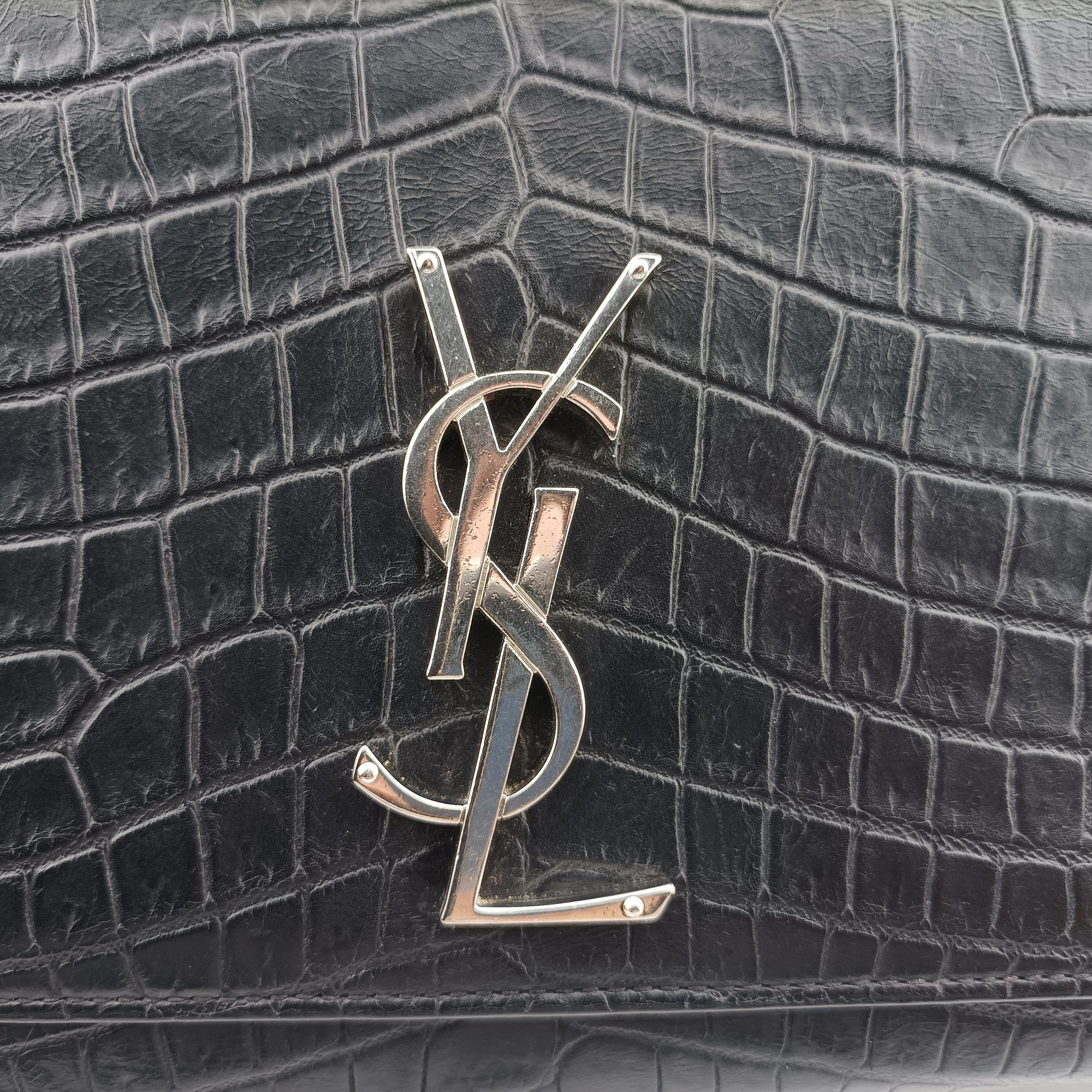 Pre-owned Yves Saint Laurent KATE Black Leather 446752 shoulderbag | stylenewstar