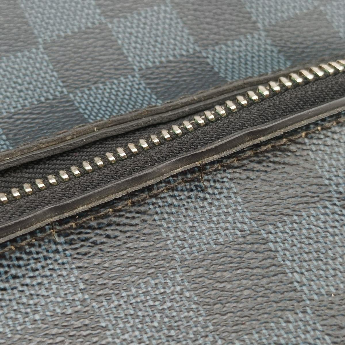 Pre-owned Louis Vuitton Porte-Documents Business Cobalt×Noir Damier canvas N41347 handbag | stylenewstar