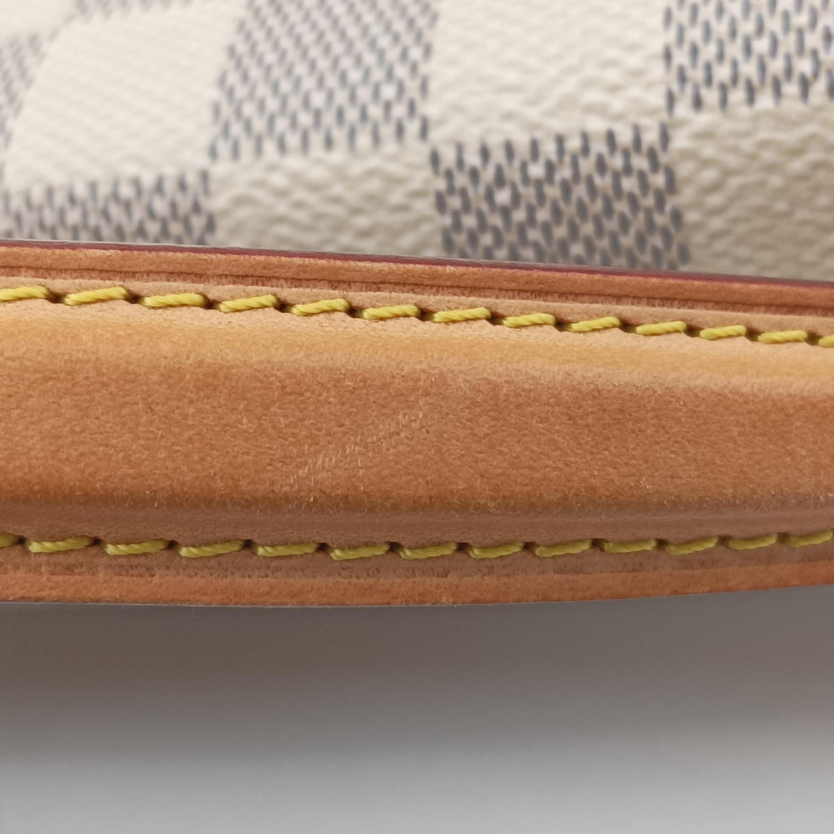 Pre-owned Louis Vuitton CROISETTE Azur Damier Canvas N41581 shoulderbag | stylenewstar