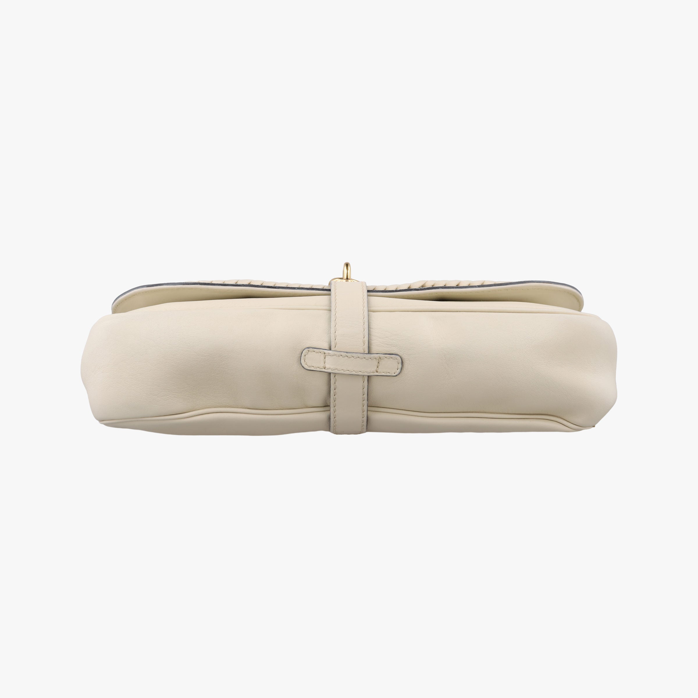 Secondhand Gucci Tassel Handmade Medium Flap White Leather 263954 shoulderbag | stylenewstar
