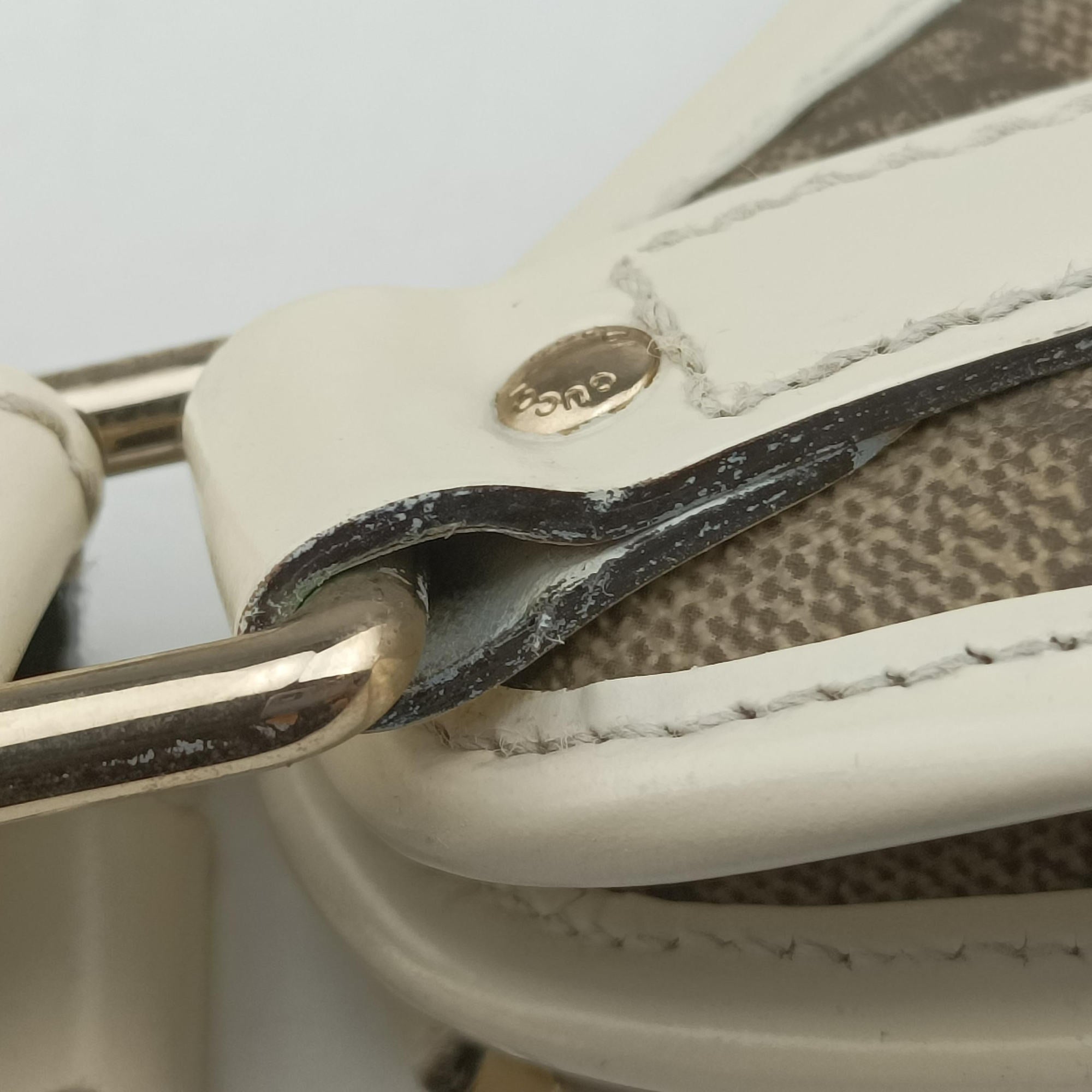 Pre-owned Gucci New Jackie Brown×White PVC coated canvas×Leather 203494 handbag | stylenewstar