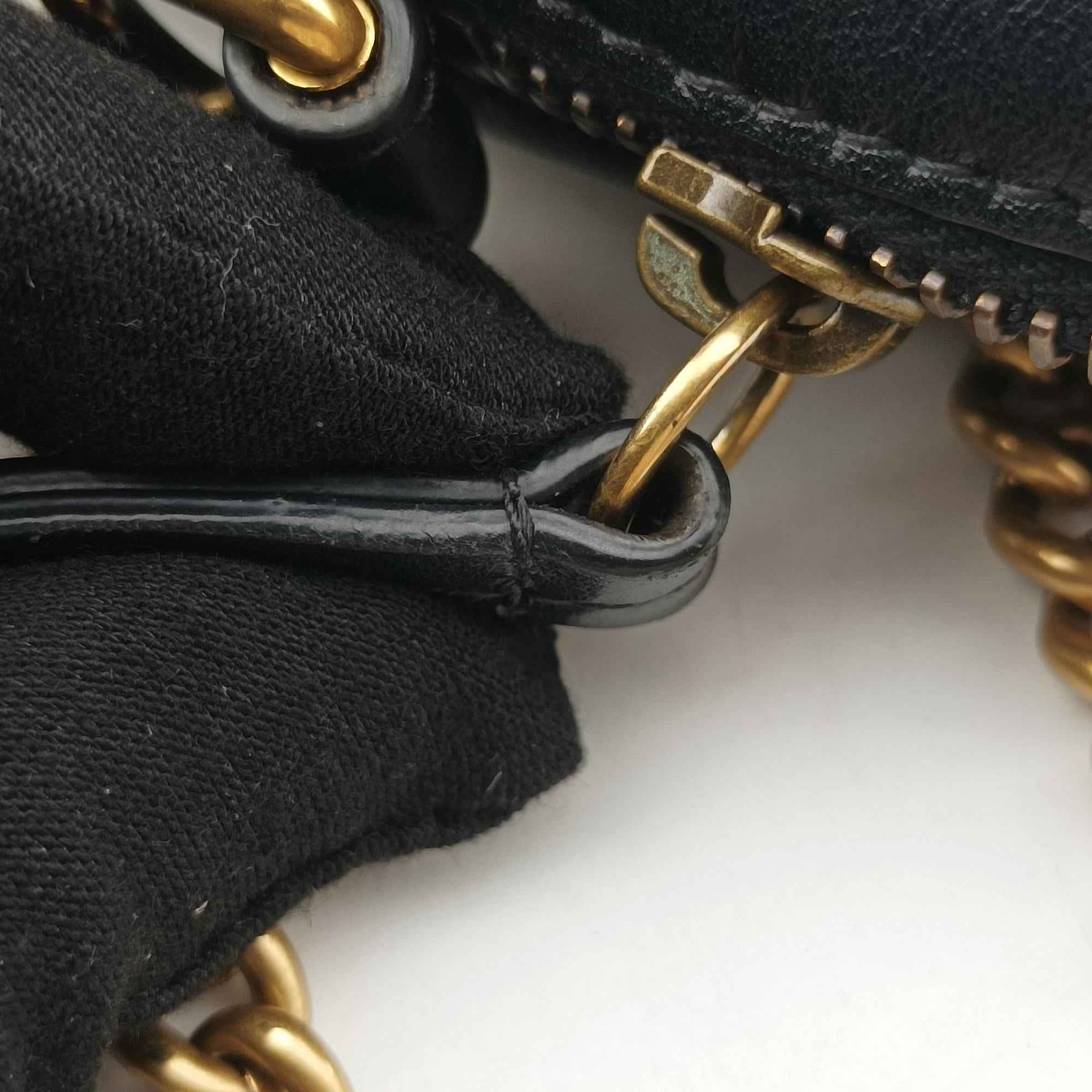 Pre-owned Gucci GG Marmont Black Leather 598597 shoulderbag | stylenewstar