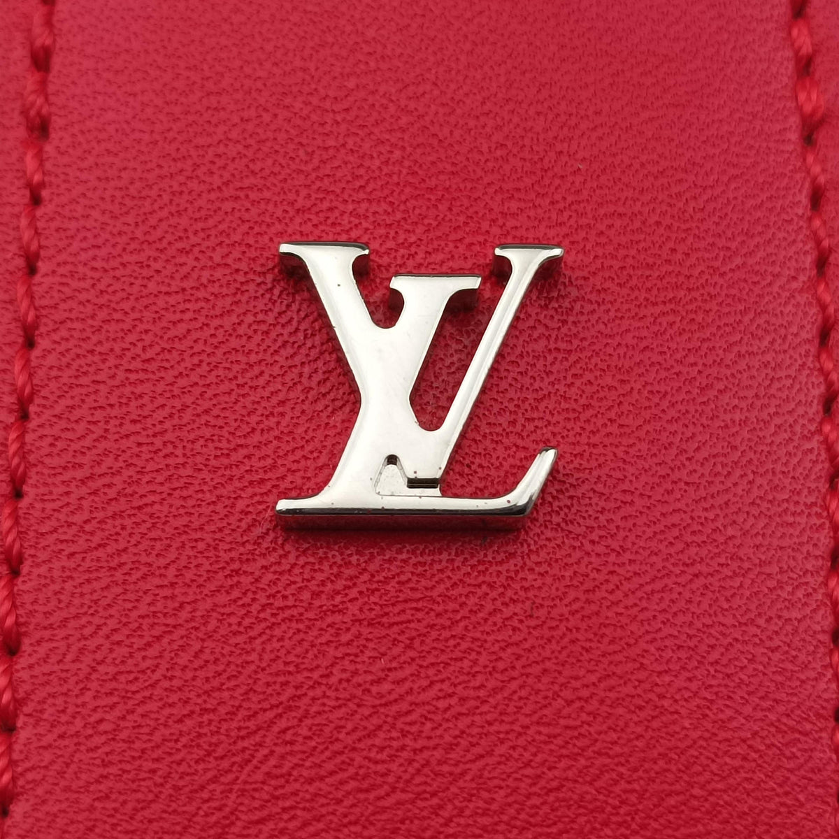 Secondhand Louis Vuitton City Steamer MM RUBIS Leather M51027 shoulderbag | stylenewstar