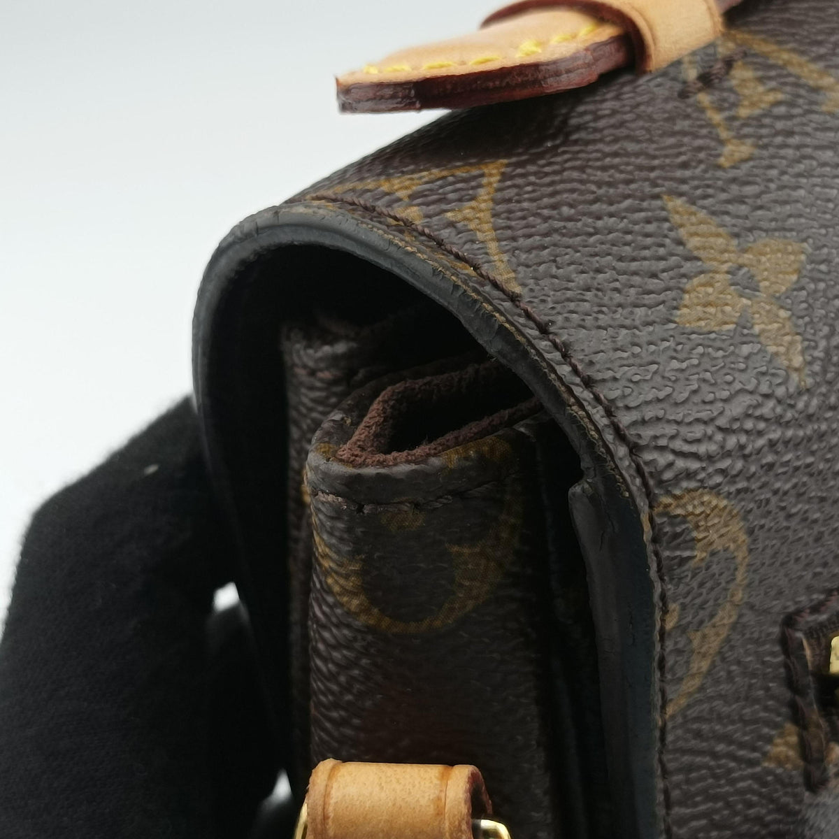 Pre-owned Louis Vuitton Pochette Metis MM Brown Monogram Canvas M44875 shoulderbag | stylenewstar