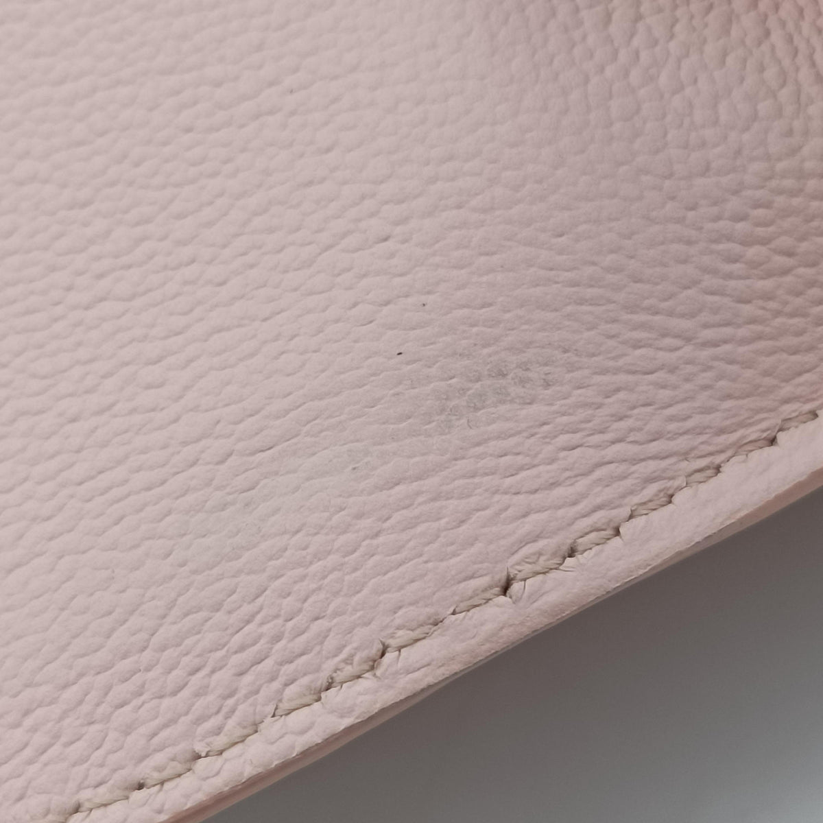 Secondhand Delvaux Brillant Pink Leather  shoulderbag | stylenewstar