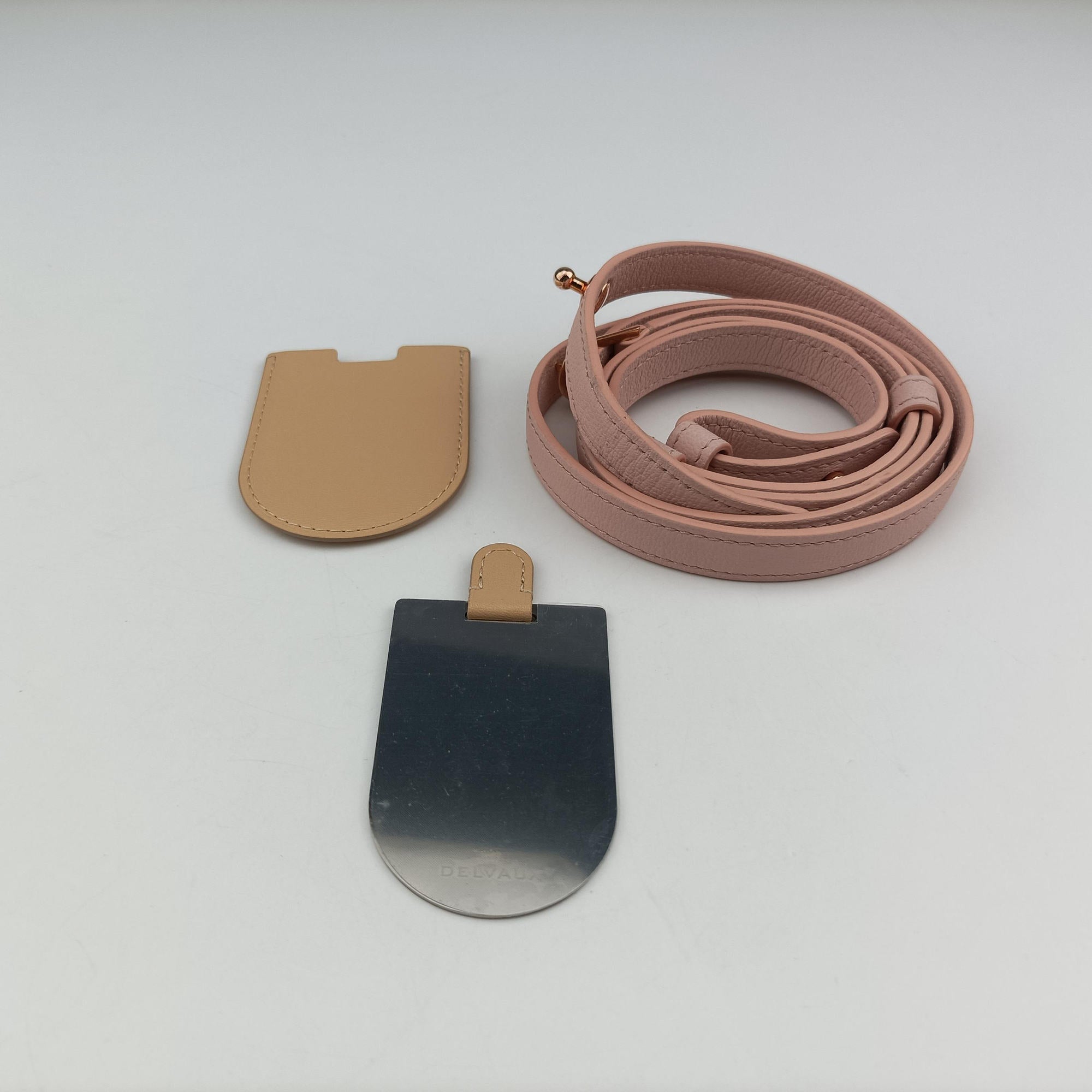 Secondhand Delvaux Brillant Pink Leather  shoulderbag | stylenewstar