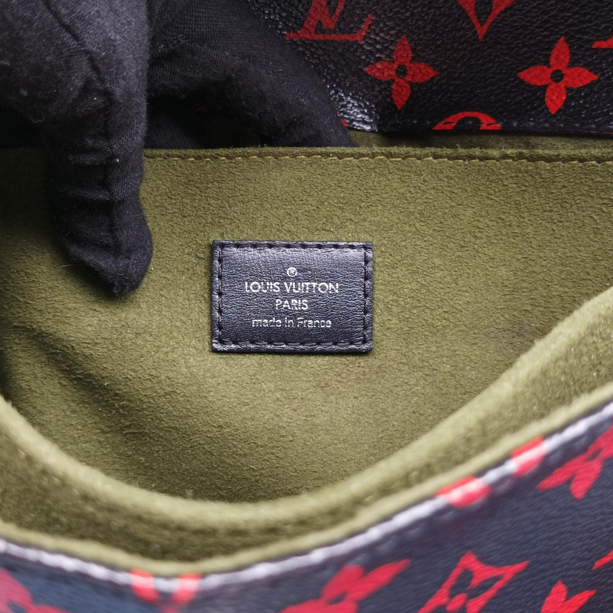 Pre-owned Louis Vuitton Pochette Metis MM Noir×ROUGE Monogram Infrarouge M41462 shoulderbag | stylenewstar