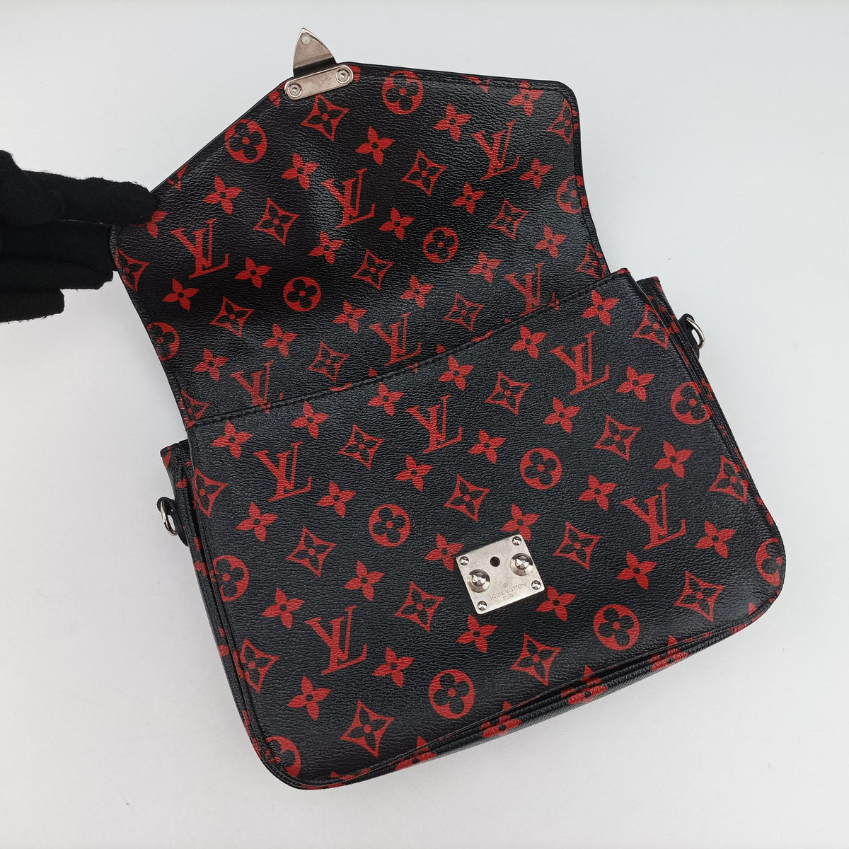 Pre-owned Louis Vuitton Pochette Metis MM Noir×ROUGE Monogram Infrarouge M41462 shoulderbag | stylenewstar