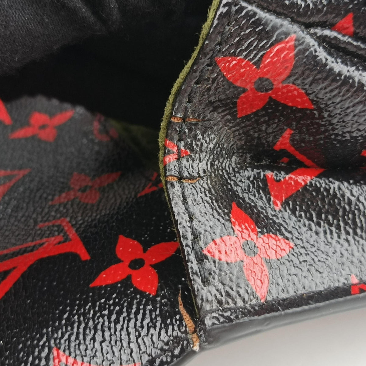 Pre-owned Louis Vuitton Pochette Metis MM Noir×ROUGE Monogram Infrarouge M41462 shoulderbag | stylenewstar