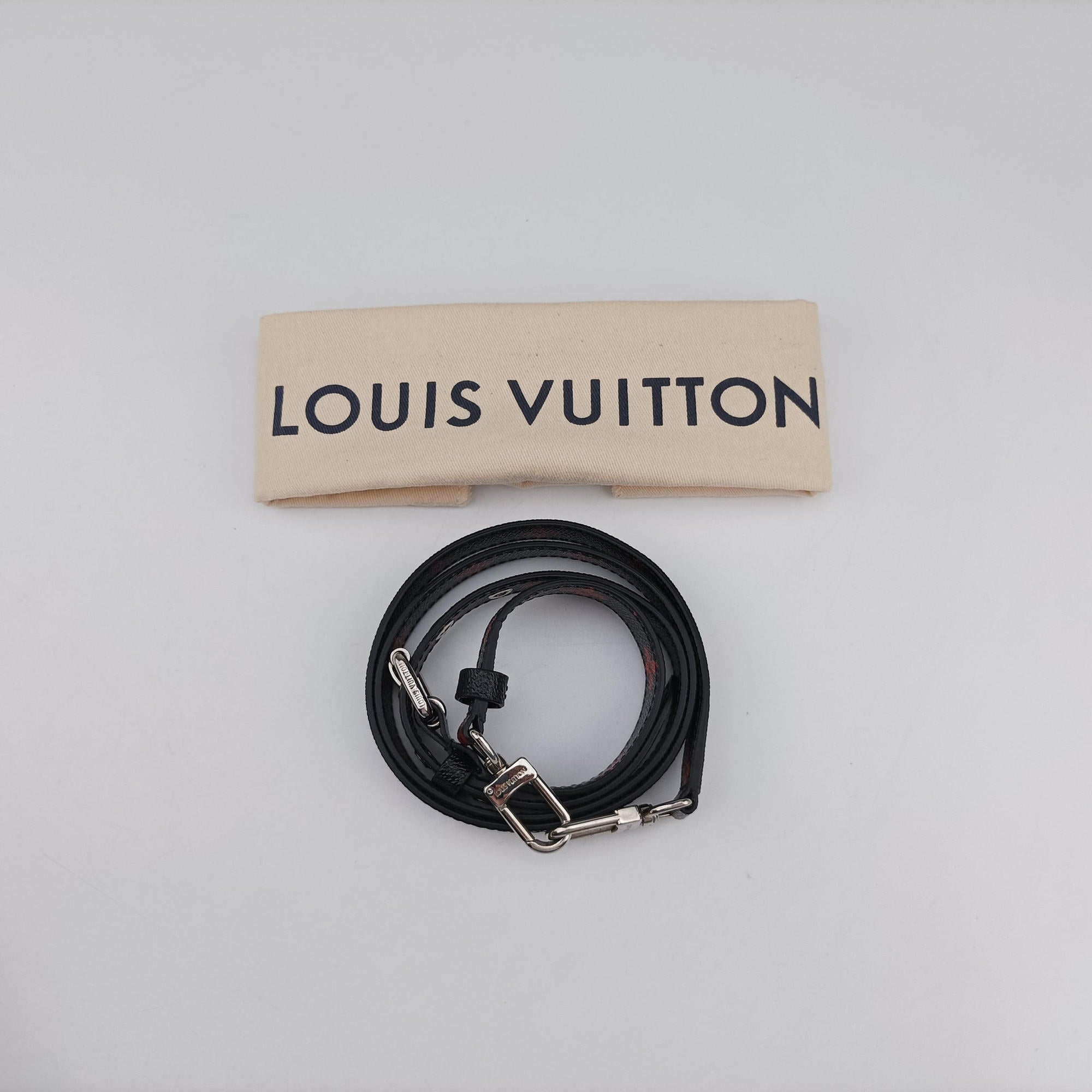 Pre-owned Louis Vuitton Pochette Metis MM Noir×ROUGE Monogram Infrarouge M41462 shoulderbag | stylenewstar