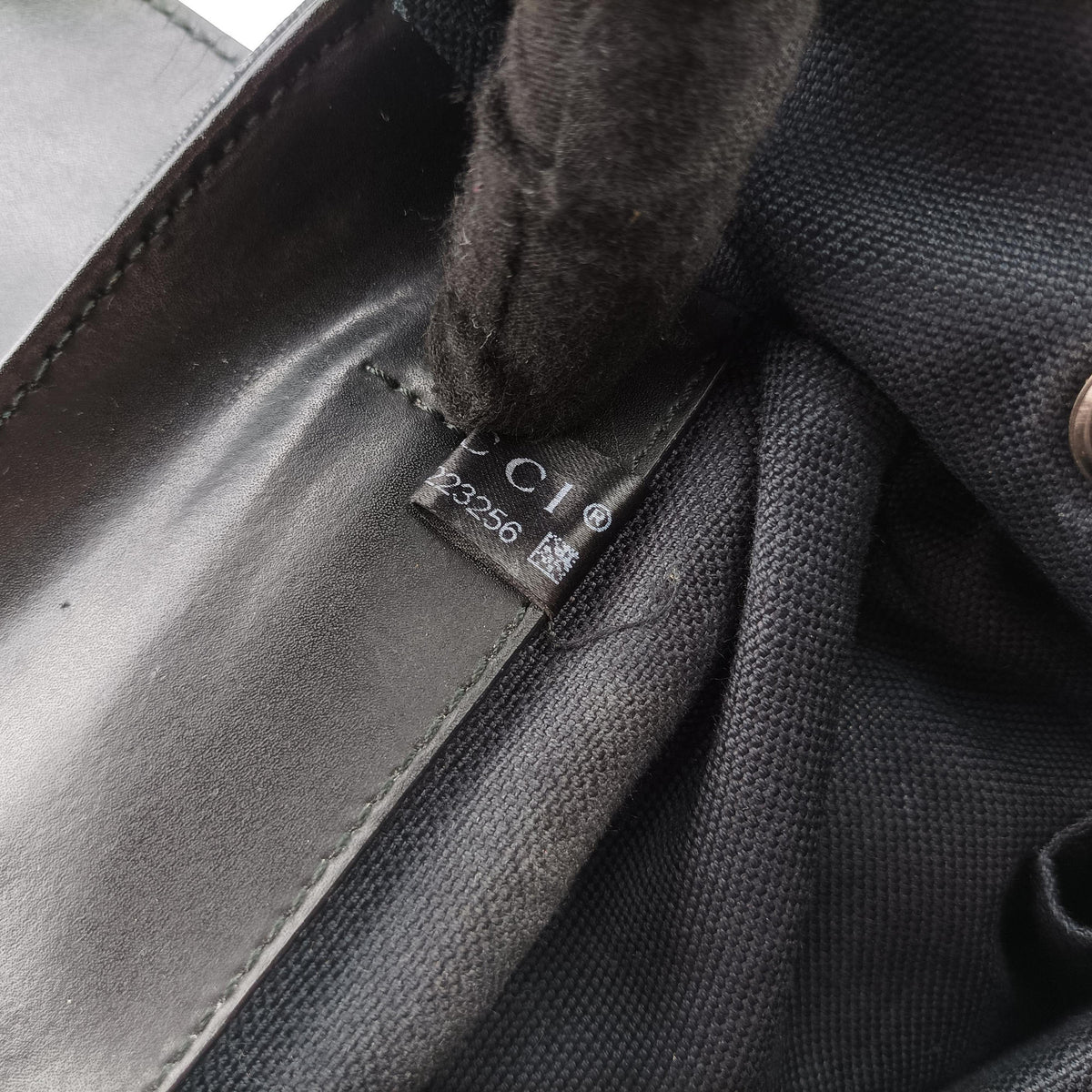 Pre-owned Gucci GG Supreme Black x Gray PVC coated canvas×leather 495563 backpack/rucksack | stylenewstar