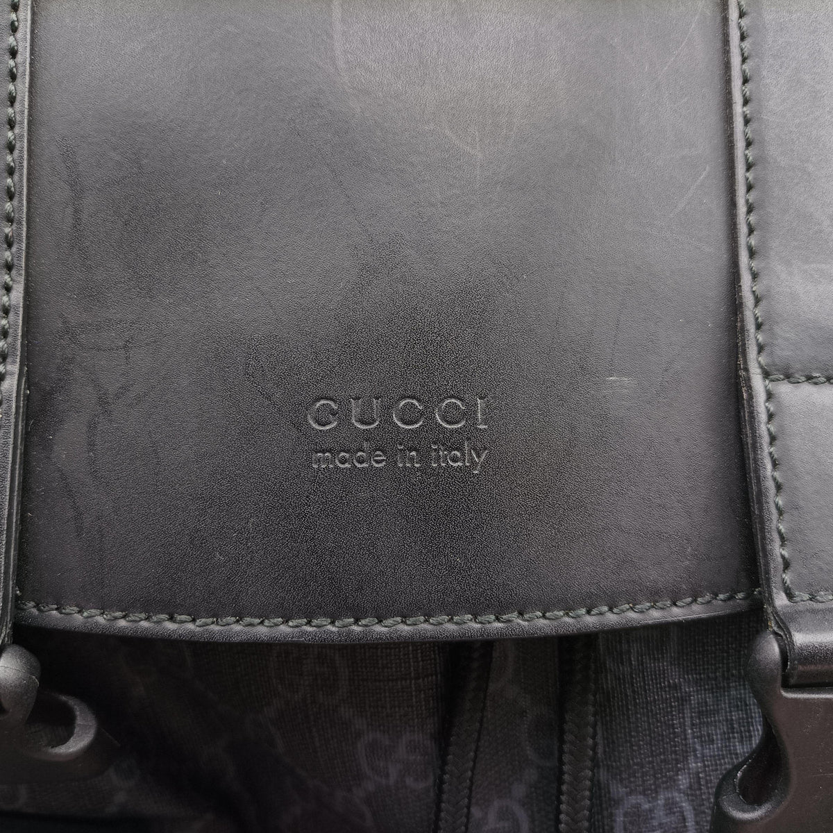 Pre-owned Gucci GG Supreme Black x Gray PVC coated canvas×leather 495563 backpack/rucksack | stylenewstar