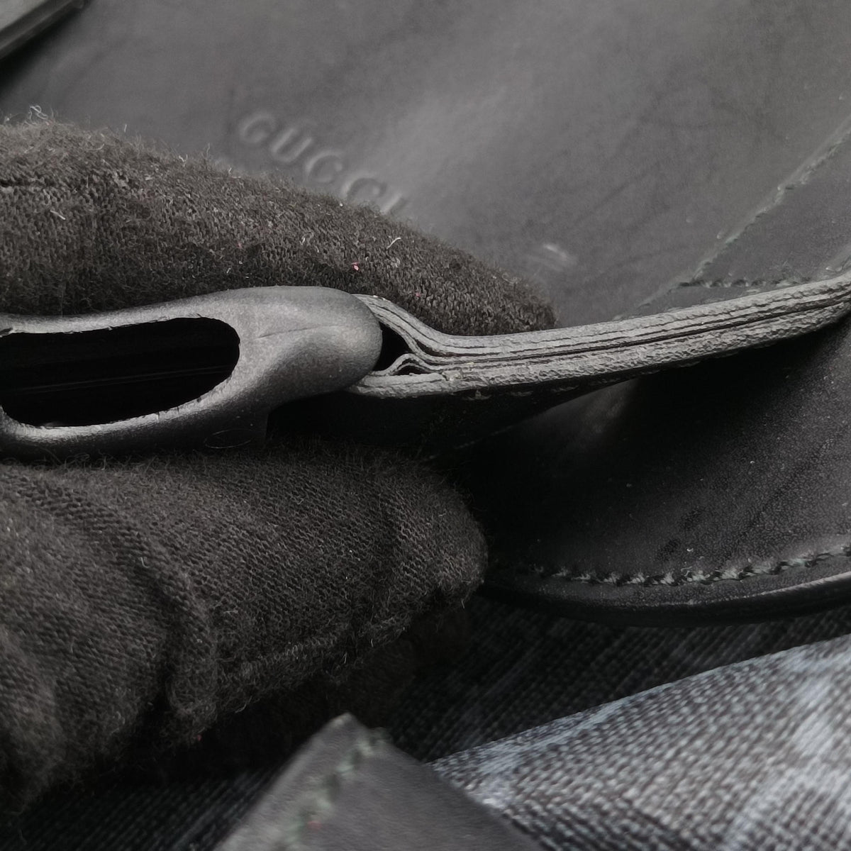 Pre-owned Gucci GG Supreme Black x Gray PVC coated canvas×leather 495563 backpack/rucksack | stylenewstar