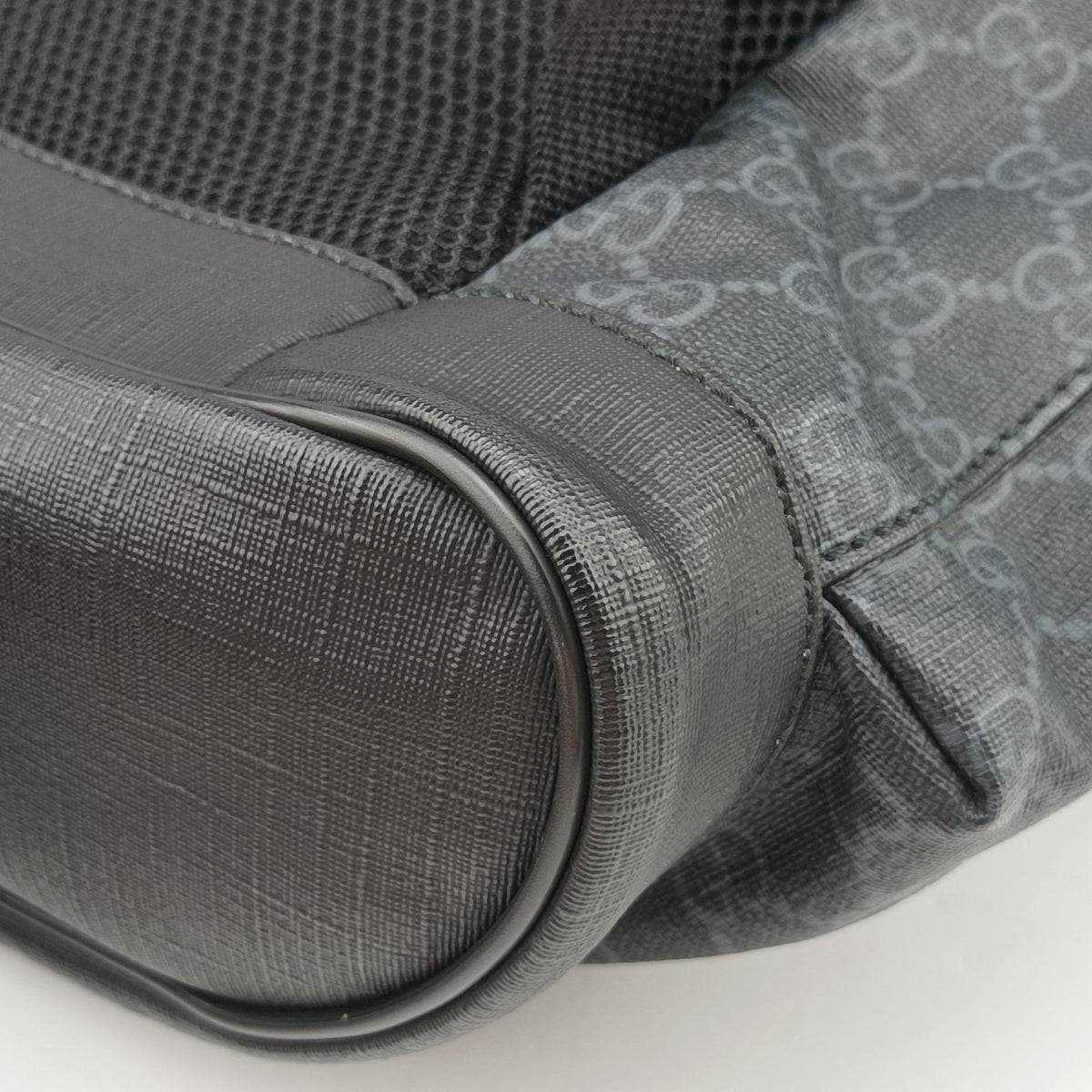 Pre-owned Gucci GG Supreme Black x Gray PVC coated canvas×leather 495563 backpack/rucksack | stylenewstar