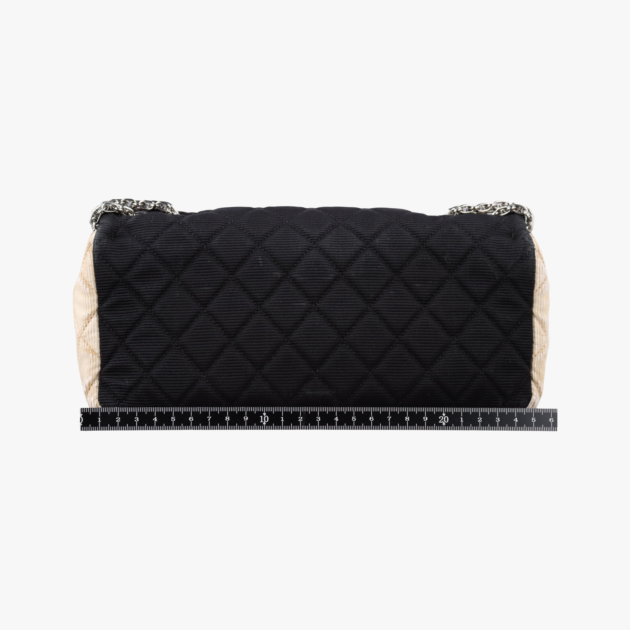Pre-owned Chanel Matelasse 2.55 Black × Beige Fabric A46019 shoulderbag | stylenewstar