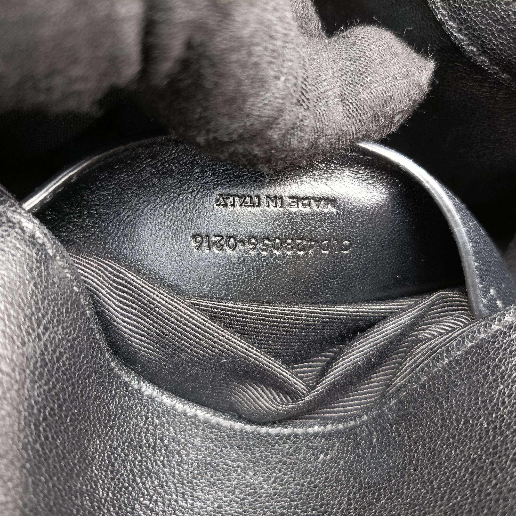 Pre-owned Yves Saint Laurent COLLEGE Black Leather 428056 shoulderbag | stylenewstar