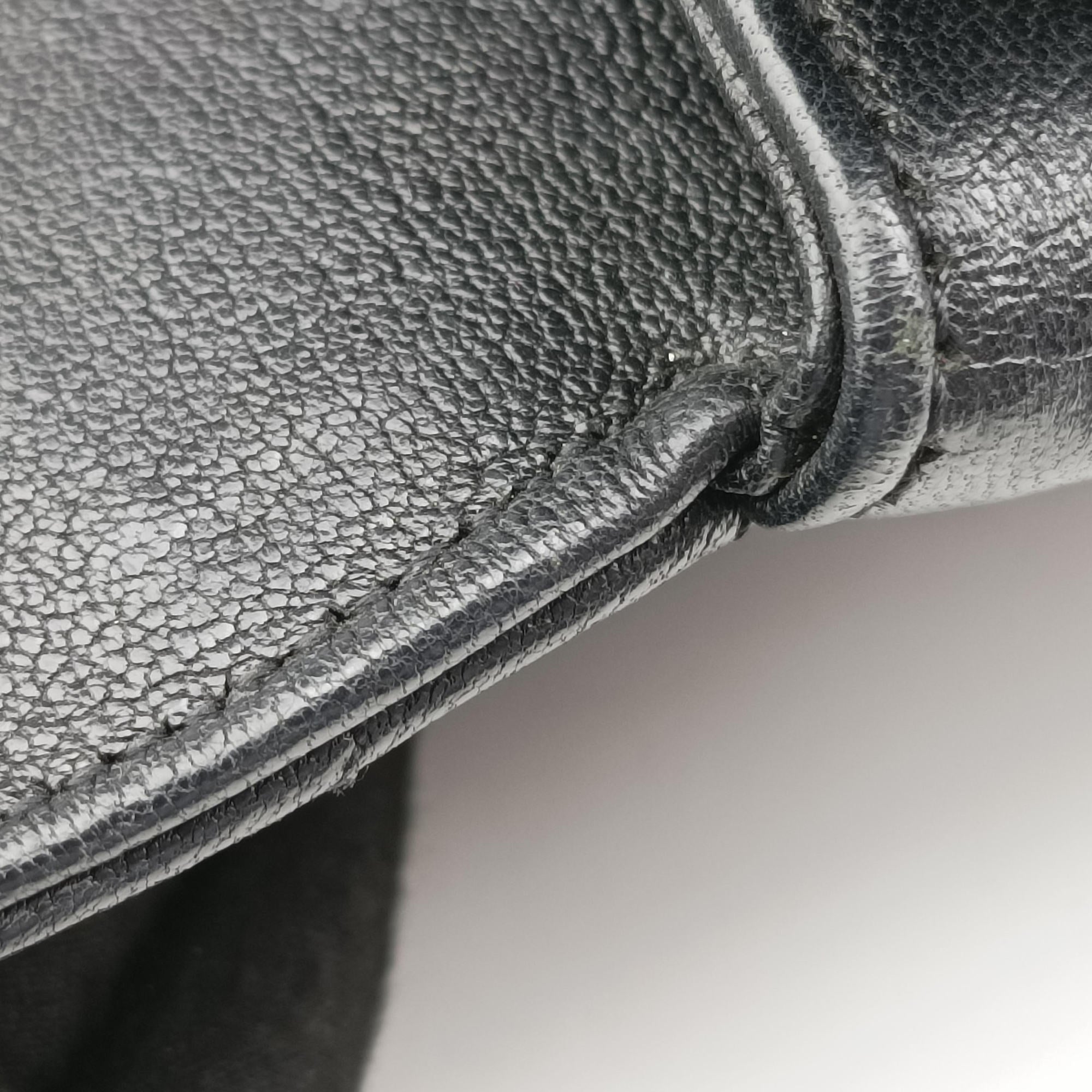 Pre-owned Yves Saint Laurent COLLEGE Black Leather 428056 shoulderbag | stylenewstar
