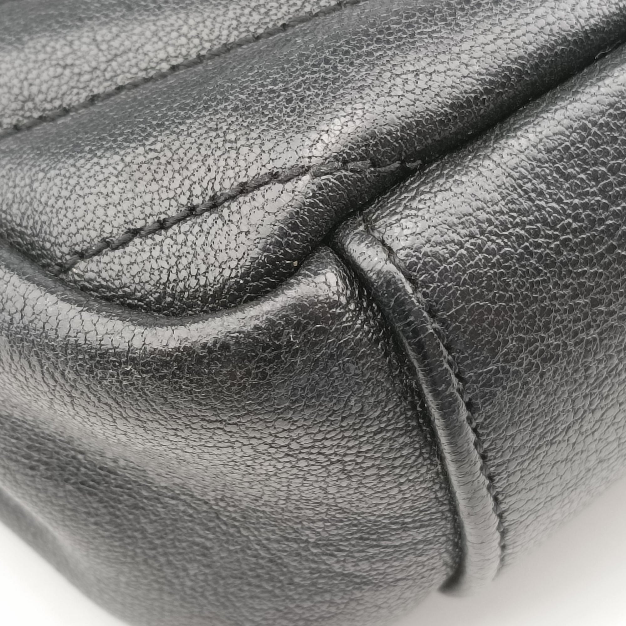 Pre-owned Yves Saint Laurent COLLEGE Black Leather 428056 shoulderbag | stylenewstar