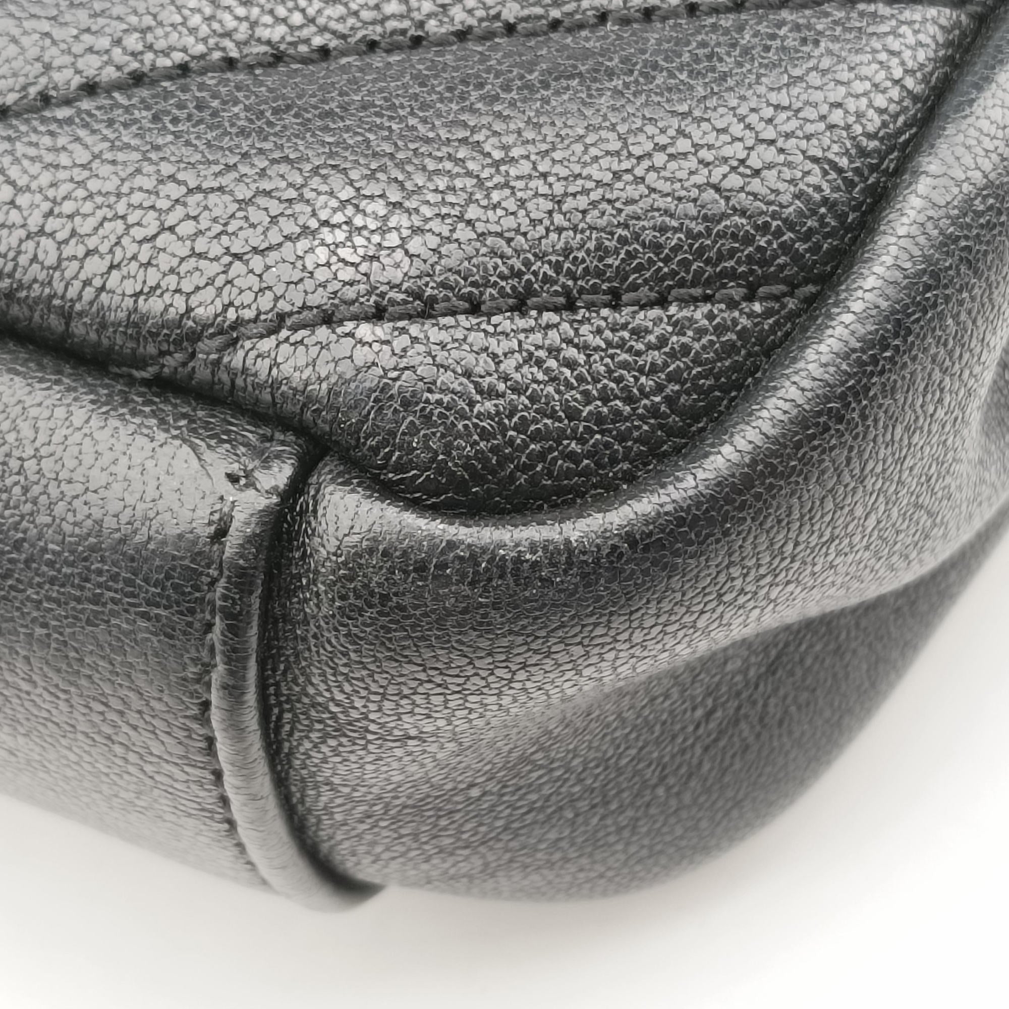 Pre-owned Yves Saint Laurent COLLEGE Black Leather 428056 shoulderbag | stylenewstar