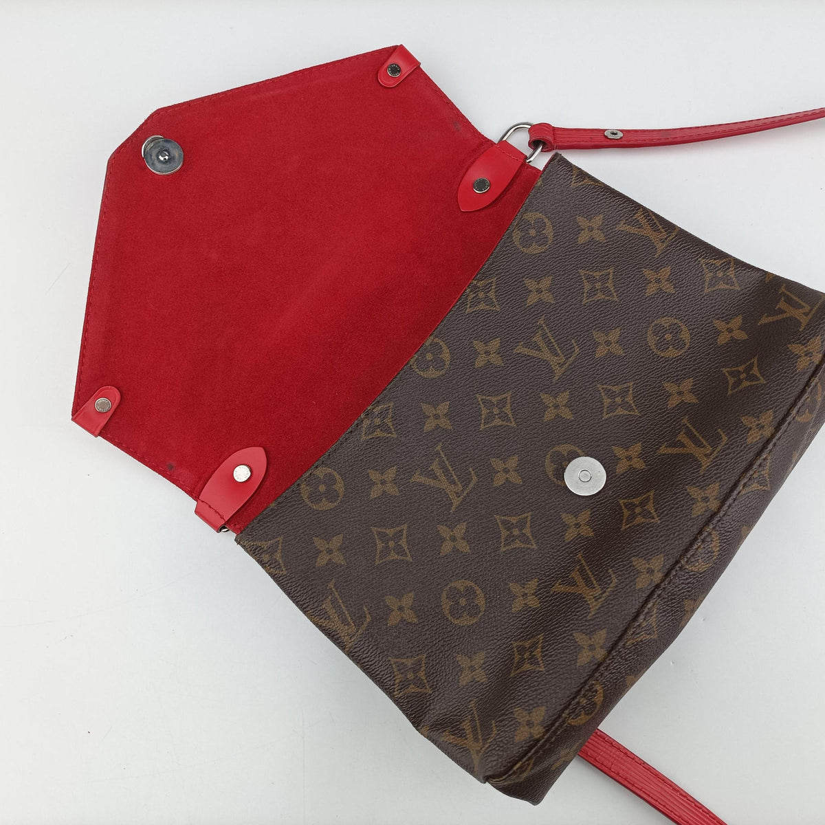 Vintage Louis Vuitton SAINT MICHEL Brown×COQUELICOT Monogram Canvas×epi M44031 shoulderbag | stylenewstar