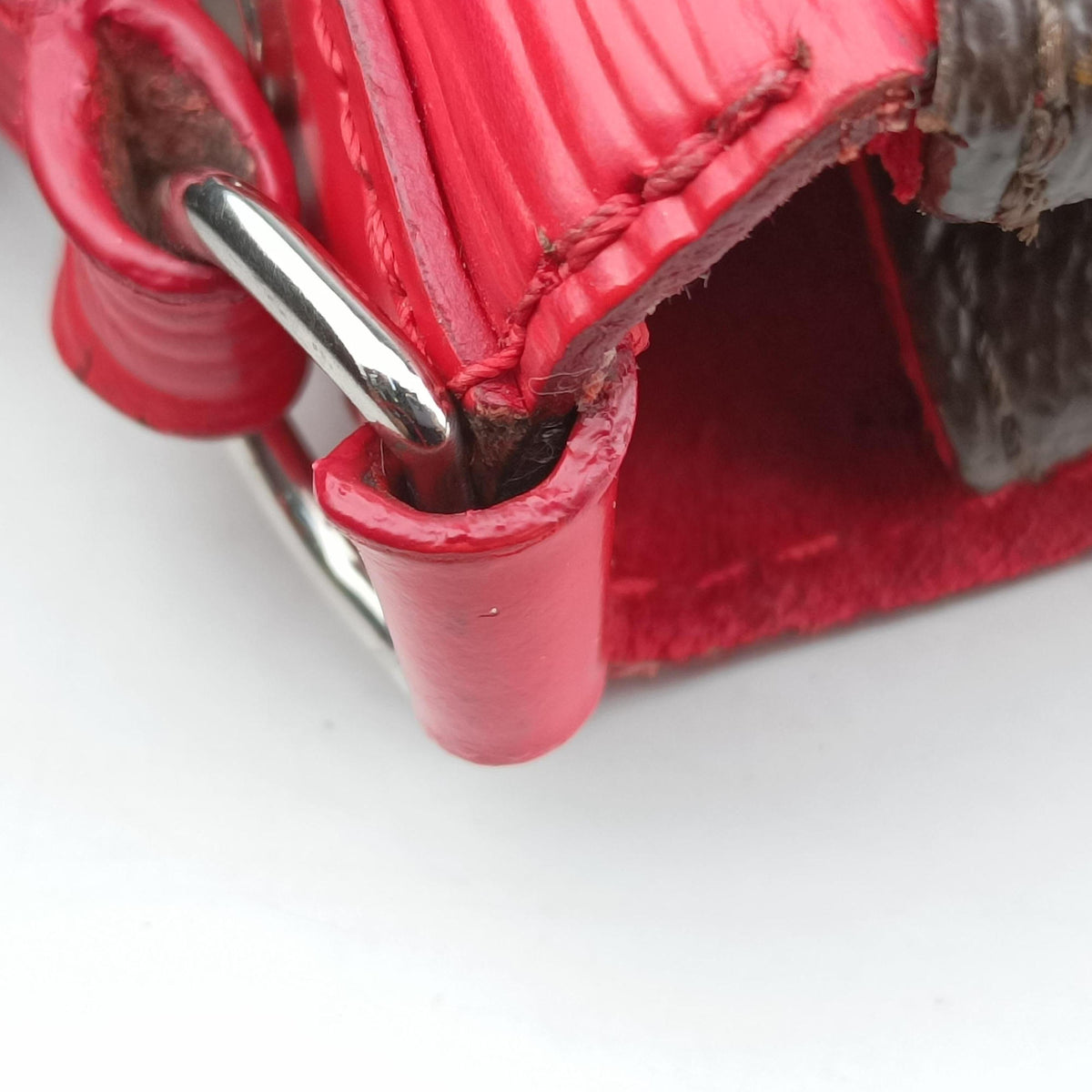Vintage Louis Vuitton SAINT MICHEL Brown×COQUELICOT Monogram Canvas×epi M44031 shoulderbag | stylenewstar