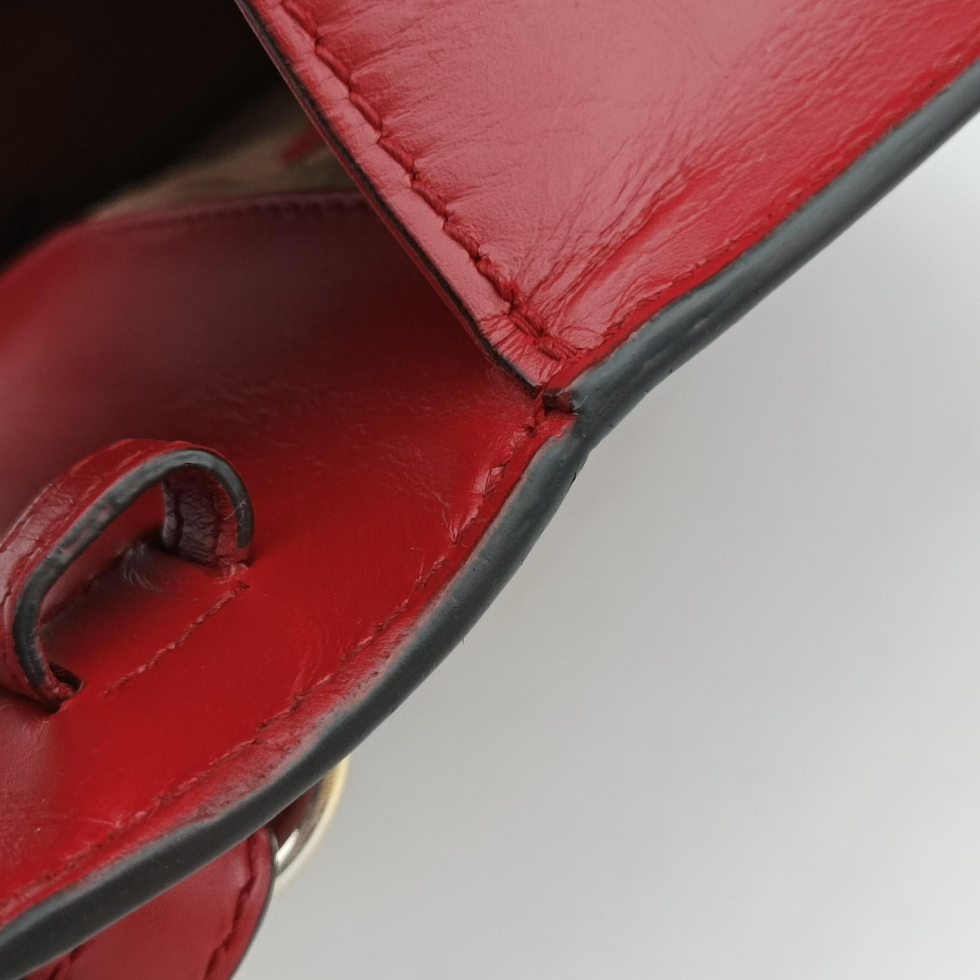 Pre-owned Gucci Sylvie Red Leather 470270 shoulderbag | stylenewstar