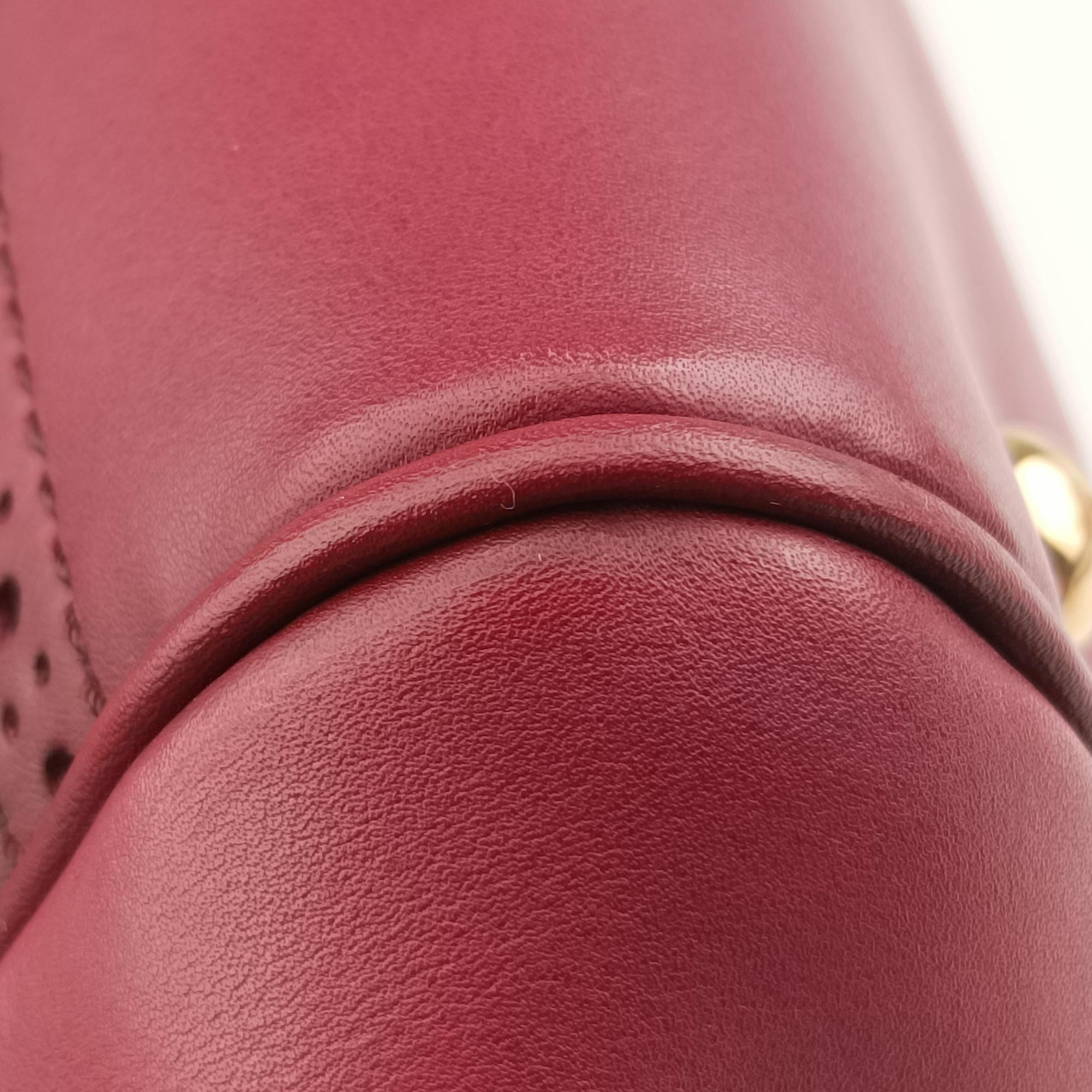 Pre-owned Gucci horse bit Red Leather 296900 handbag | stylenewstar