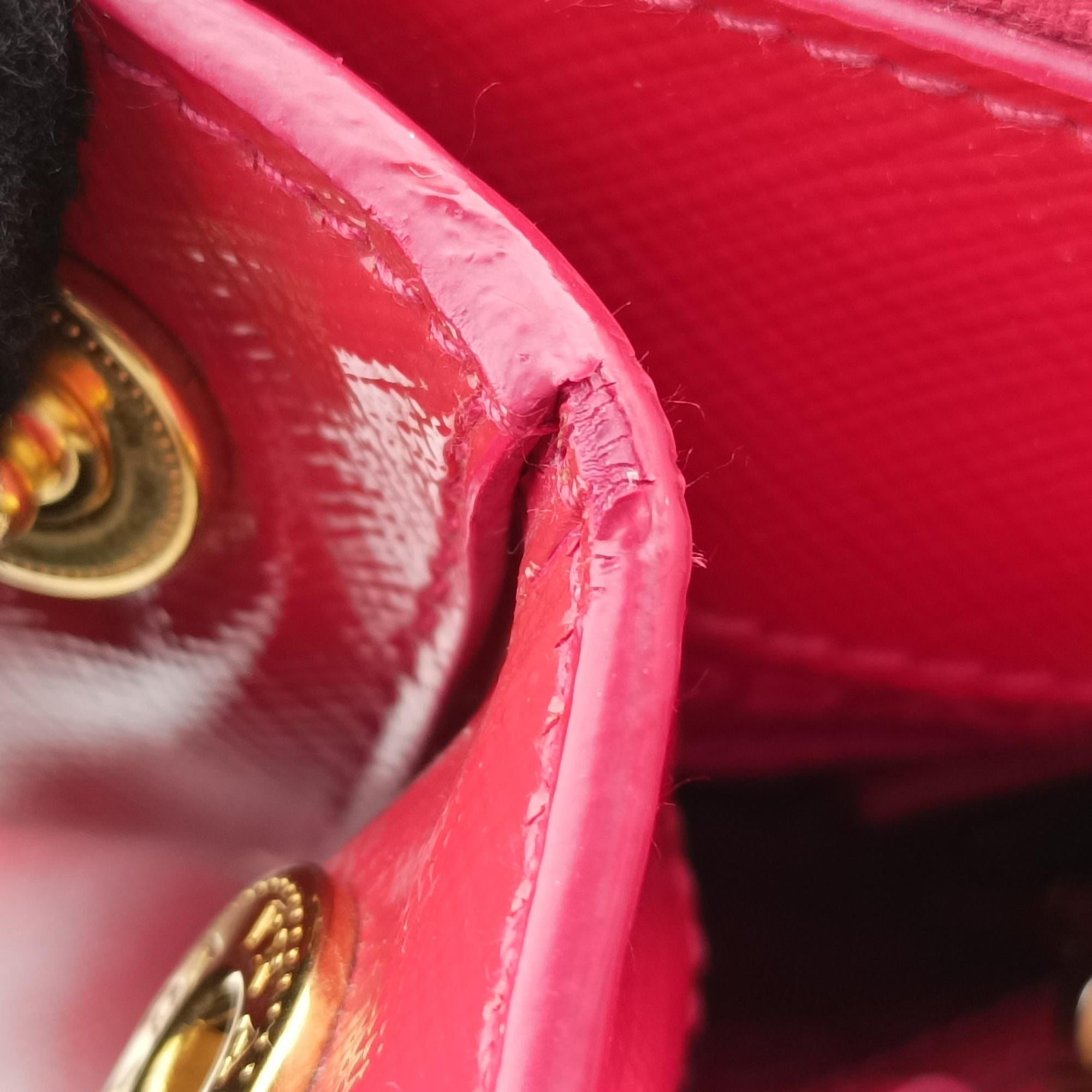 Pre-owned Prada Galleria Red SAFFIANO Leather BN1874 handbag | stylenewstar