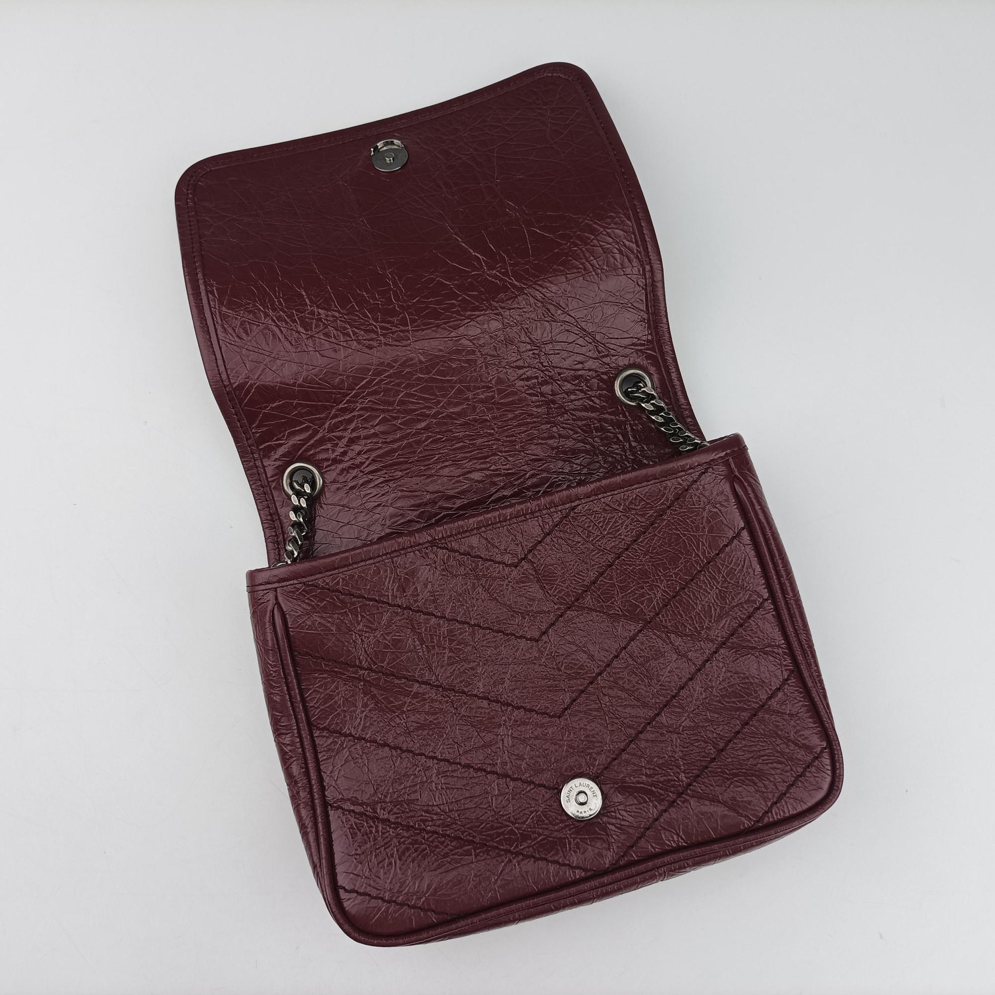Pre-owned Yves Saint Laurent Niki Burgundy Leather 583103 shoulderbag | stylenewstar