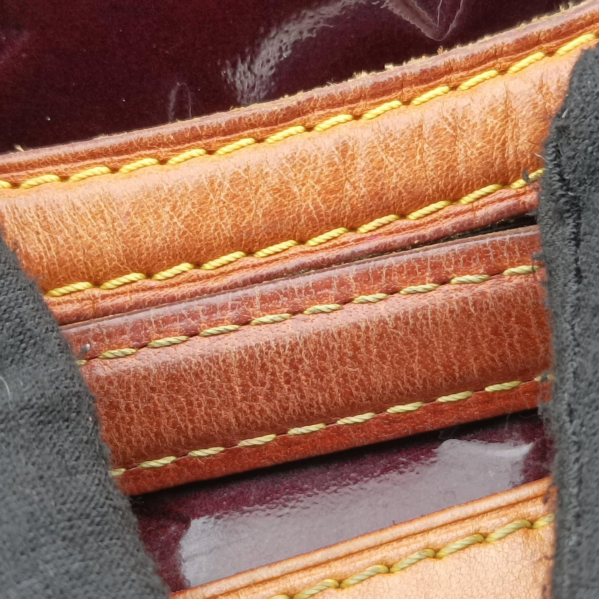 Pre-owned Louis Vuitton Brea MM AMARANTE Vernis M91619 shoulderbag | stylenewstar