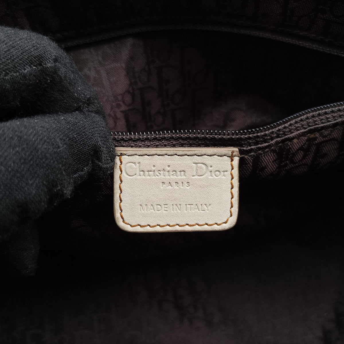 Secondhand Christian Dior Gaucho White Leather  shoulderbag | stylenewstar