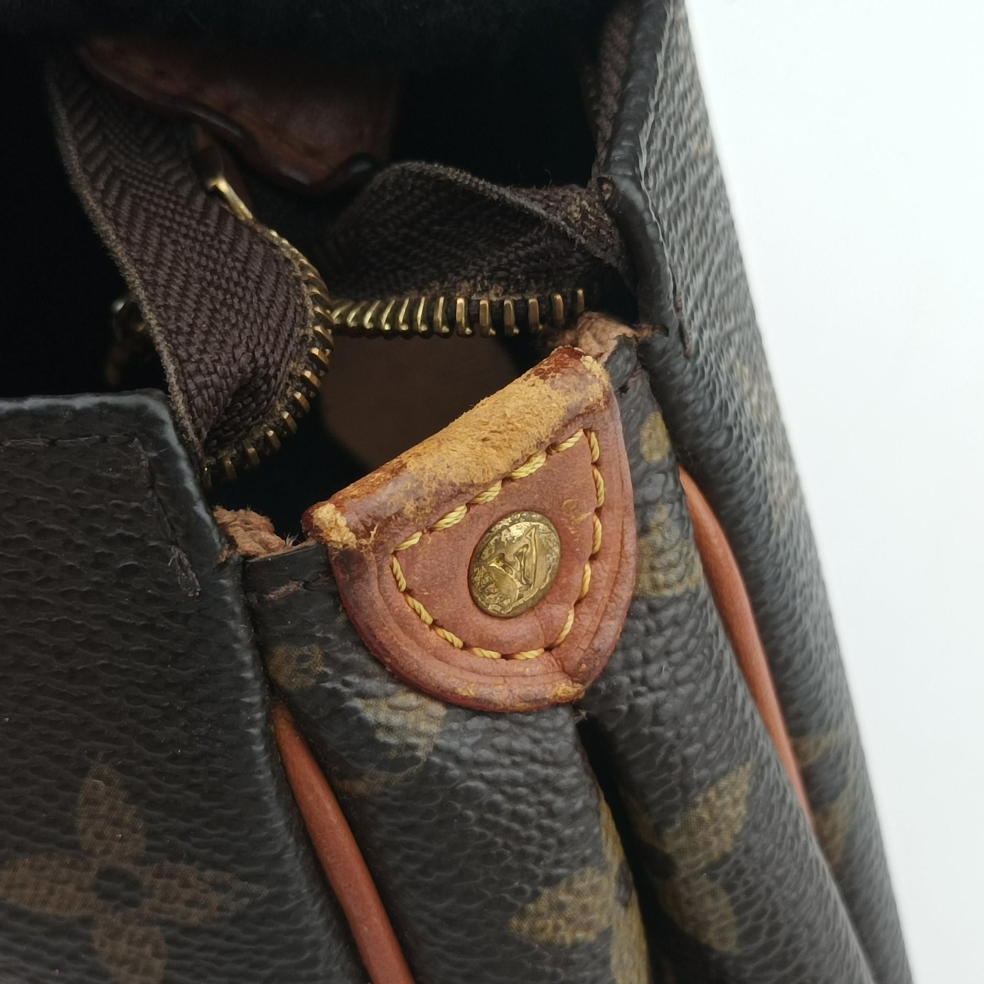 Pre-owned Louis Vuitton EVA brown Monogram Canvas M95567 shoulderbag | stylenewstar