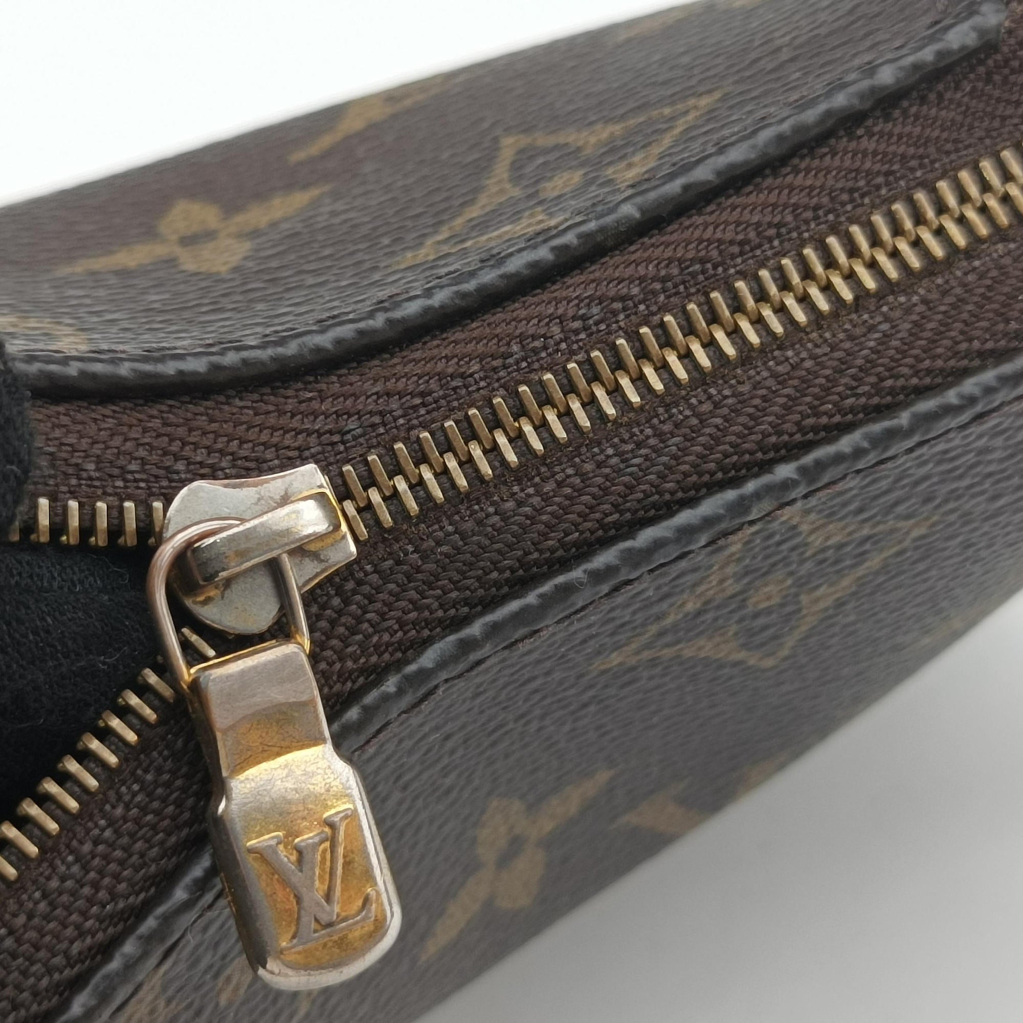 Pre-owned Louis Vuitton EVA brown Monogram Canvas M95567 shoulderbag | stylenewstar