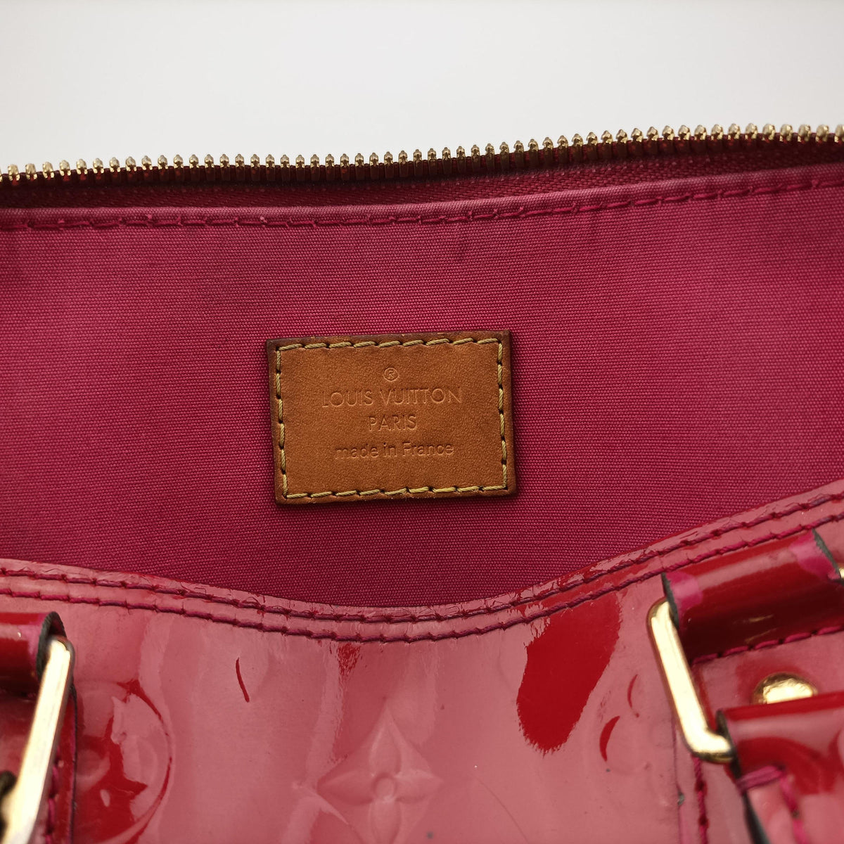 Pre-owned Louis Vuitton Alma PM pomme d'amour Vernis M90096 handbag | stylenewstar