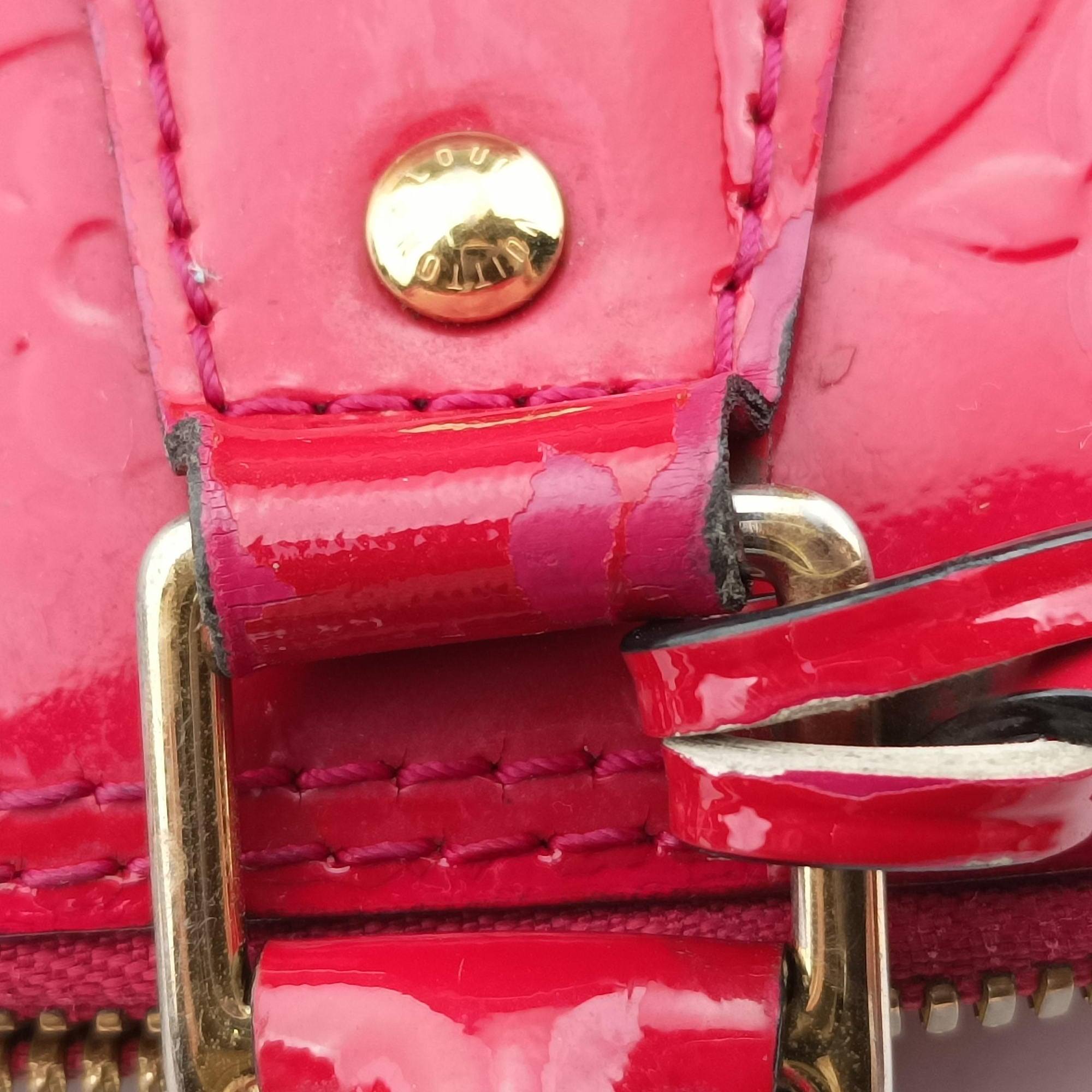 Pre-owned Louis Vuitton Alma PM pomme d'amour Vernis M90096 handbag | stylenewstar