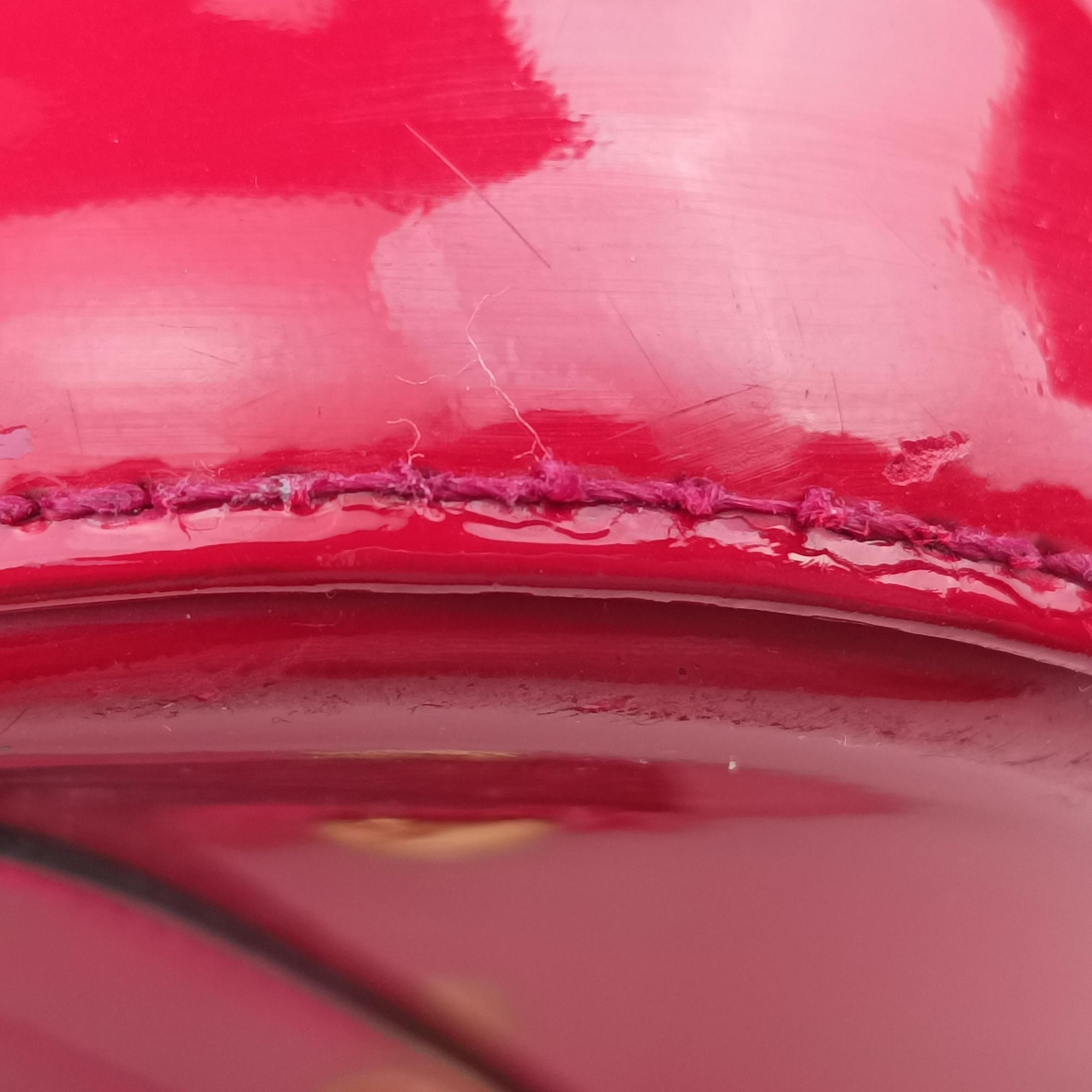 Pre-owned Louis Vuitton Alma PM pomme d'amour Vernis M90096 handbag | stylenewstar