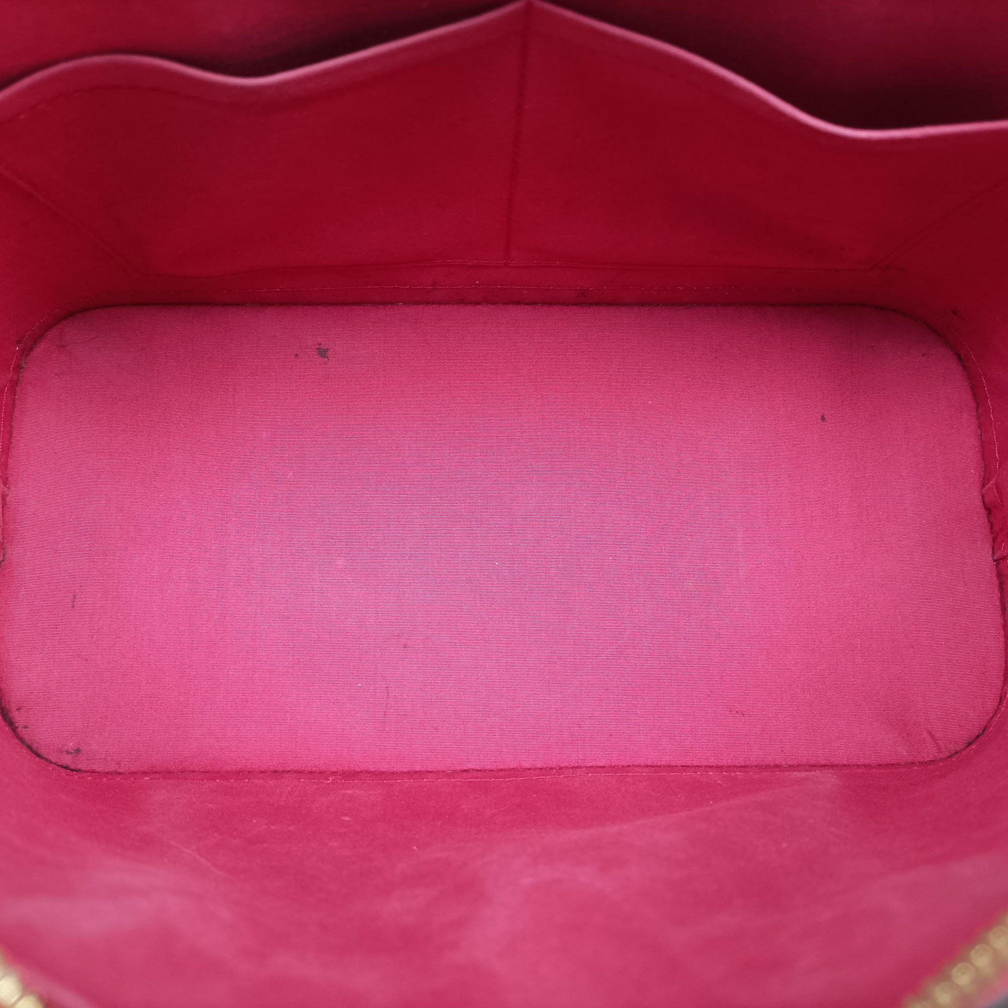 Pre-owned Louis Vuitton Alma PM pomme d'amour Vernis M90096 handbag | stylenewstar
