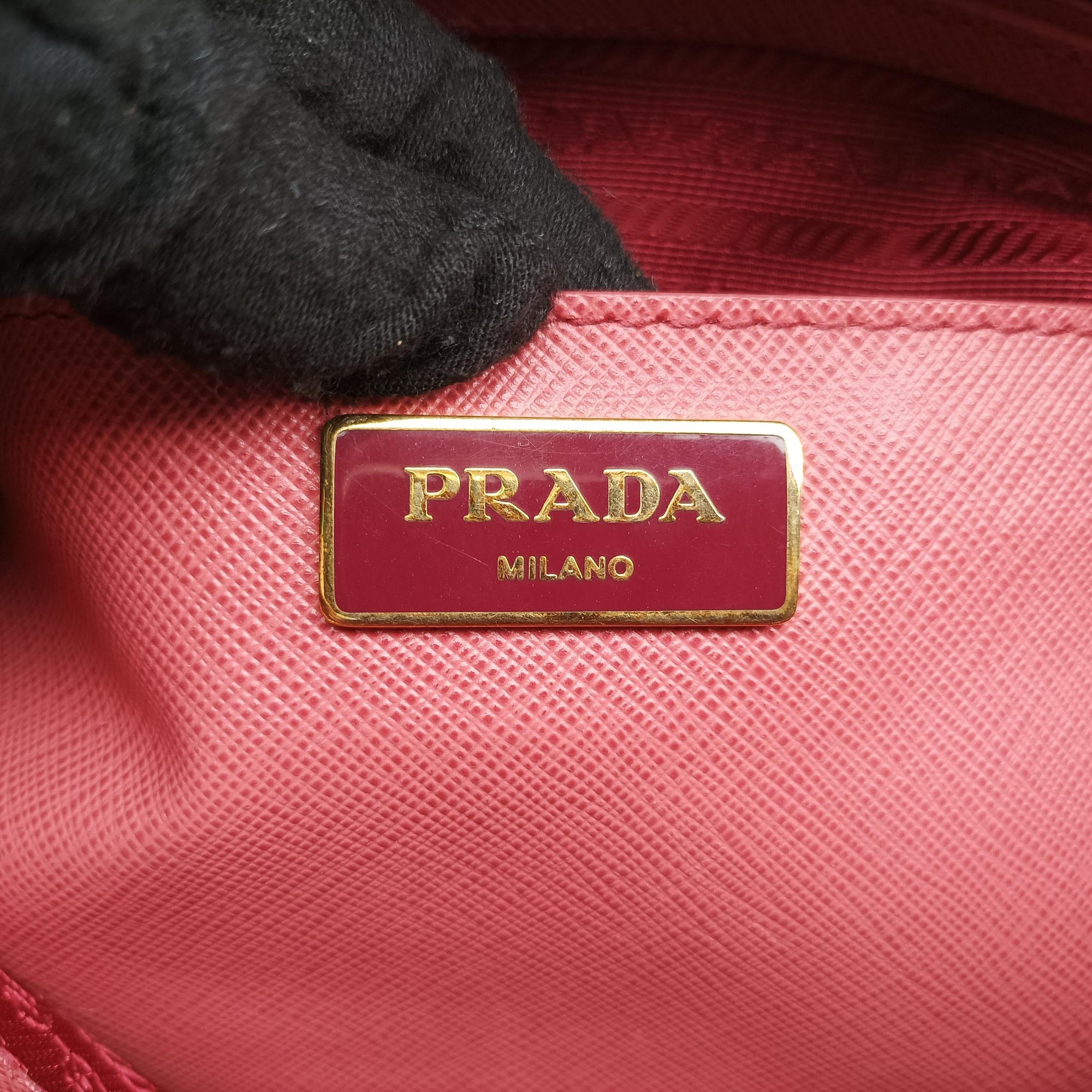 Pre-owned Prada Promenade Pink SAFFIANO Leather BL0837 shoulderbag | stylenewstar