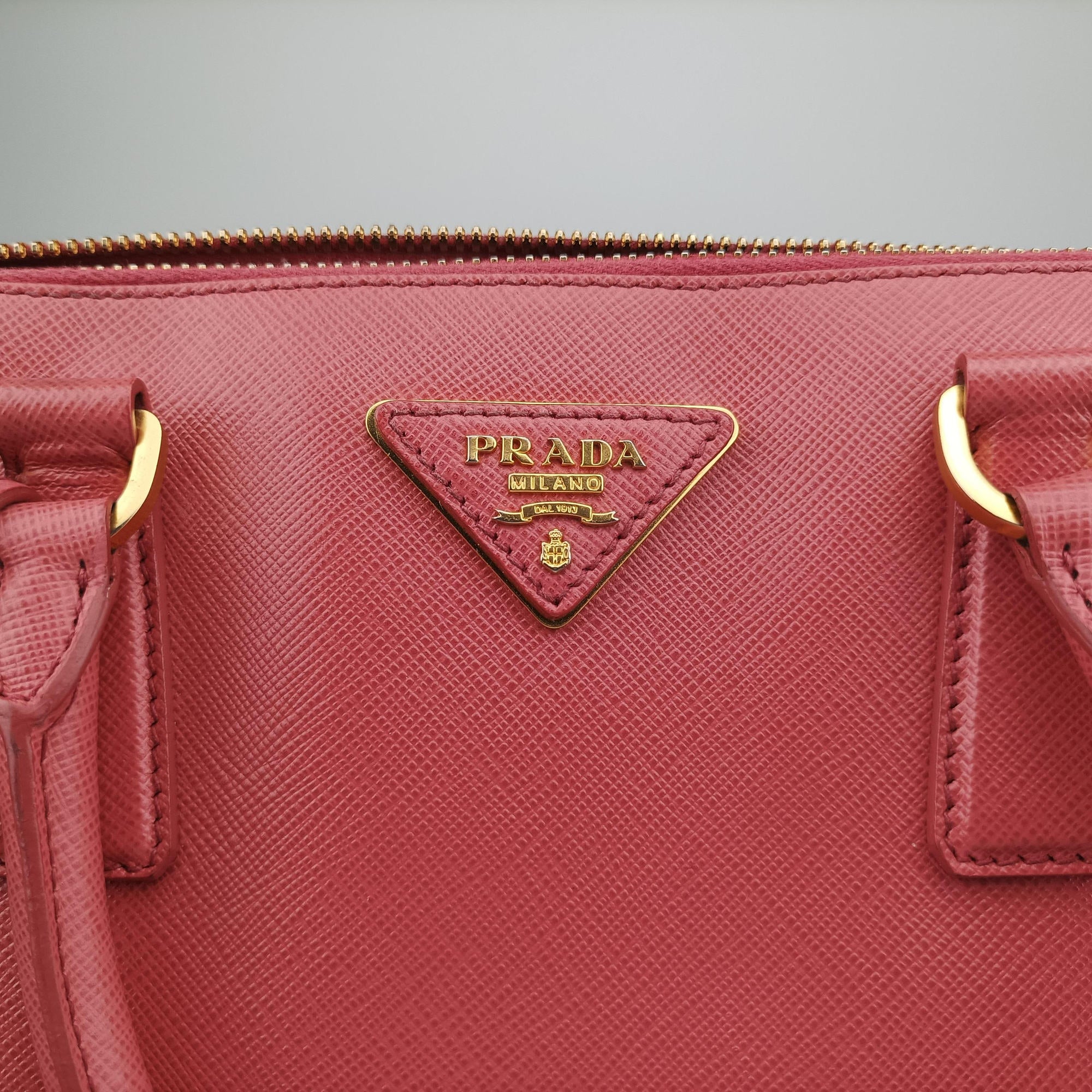 Pre-owned Prada Promenade Pink SAFFIANO Leather BL0837 shoulderbag | stylenewstar