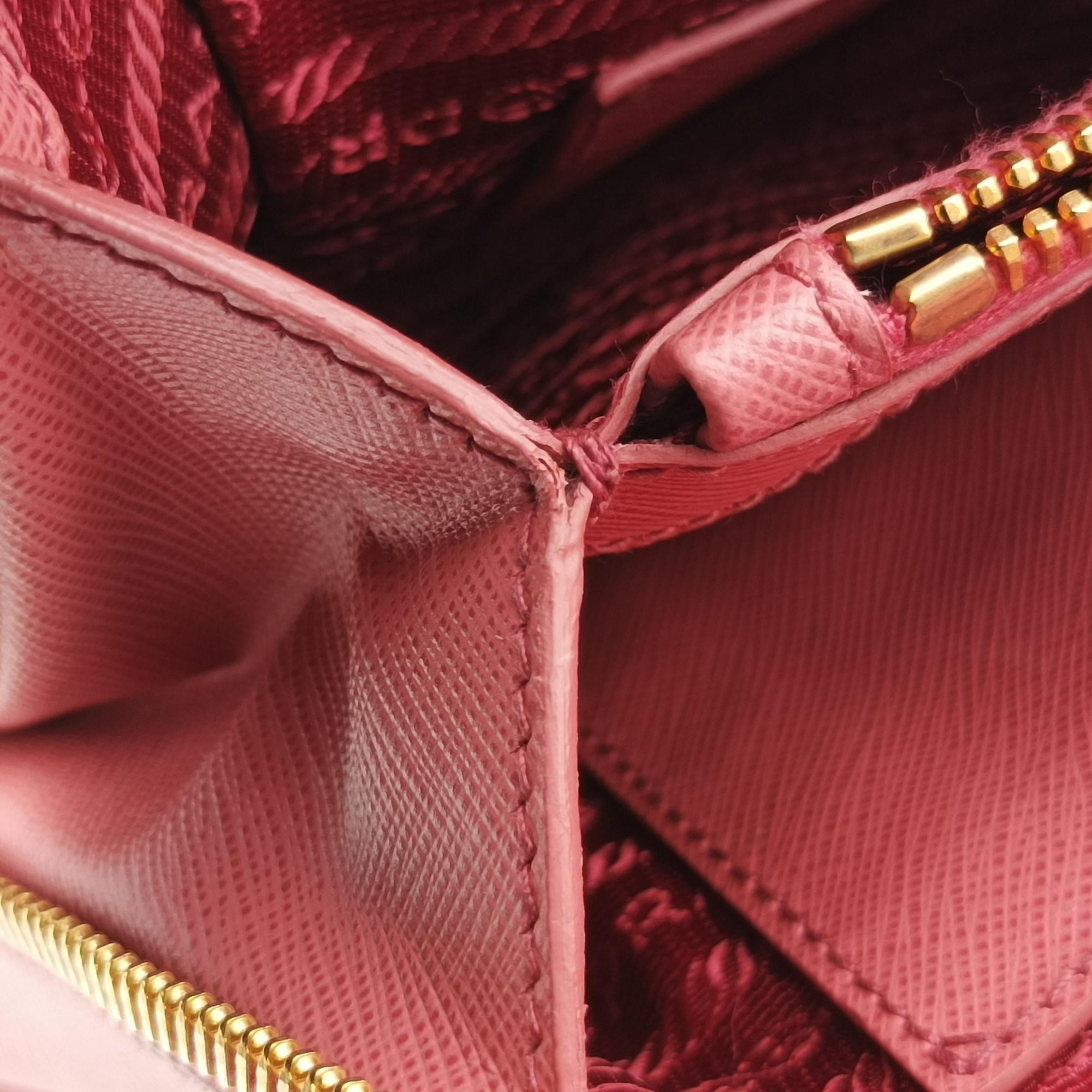 Pre-owned Prada Promenade Pink SAFFIANO Leather BL0837 shoulderbag | stylenewstar
