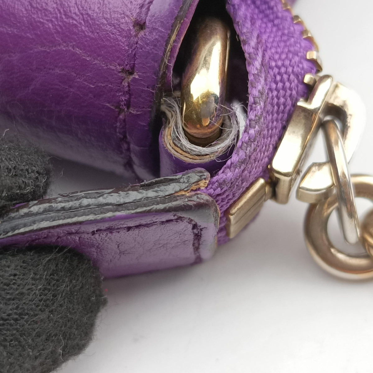 Pre-owned Gucci Soho Purple Leather 369176 shoulderbag | stylenewstar