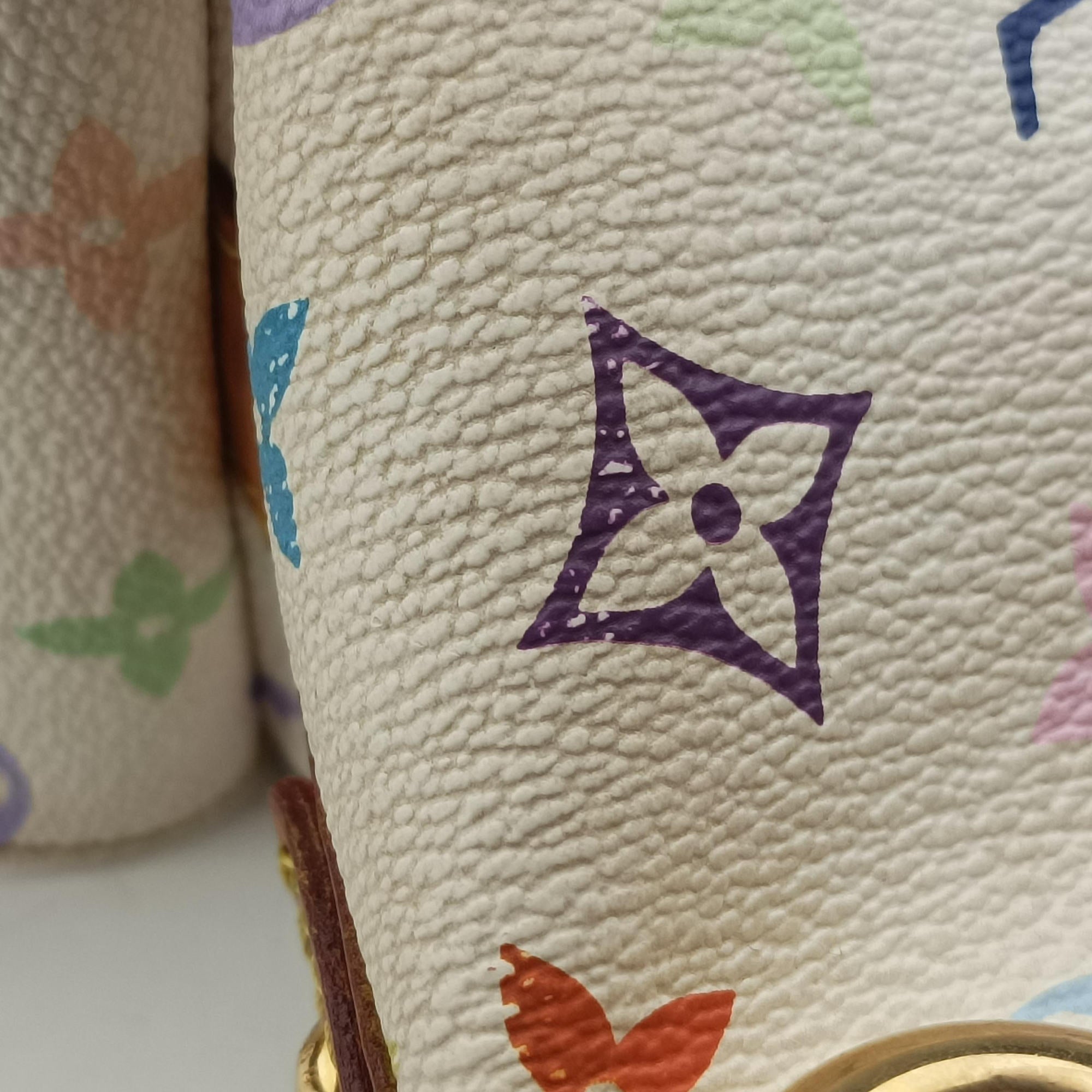 Pre-owned Louis Vuitton Petit NOe white Monogram Multicolor M42229 shoulderbag | stylenewstar