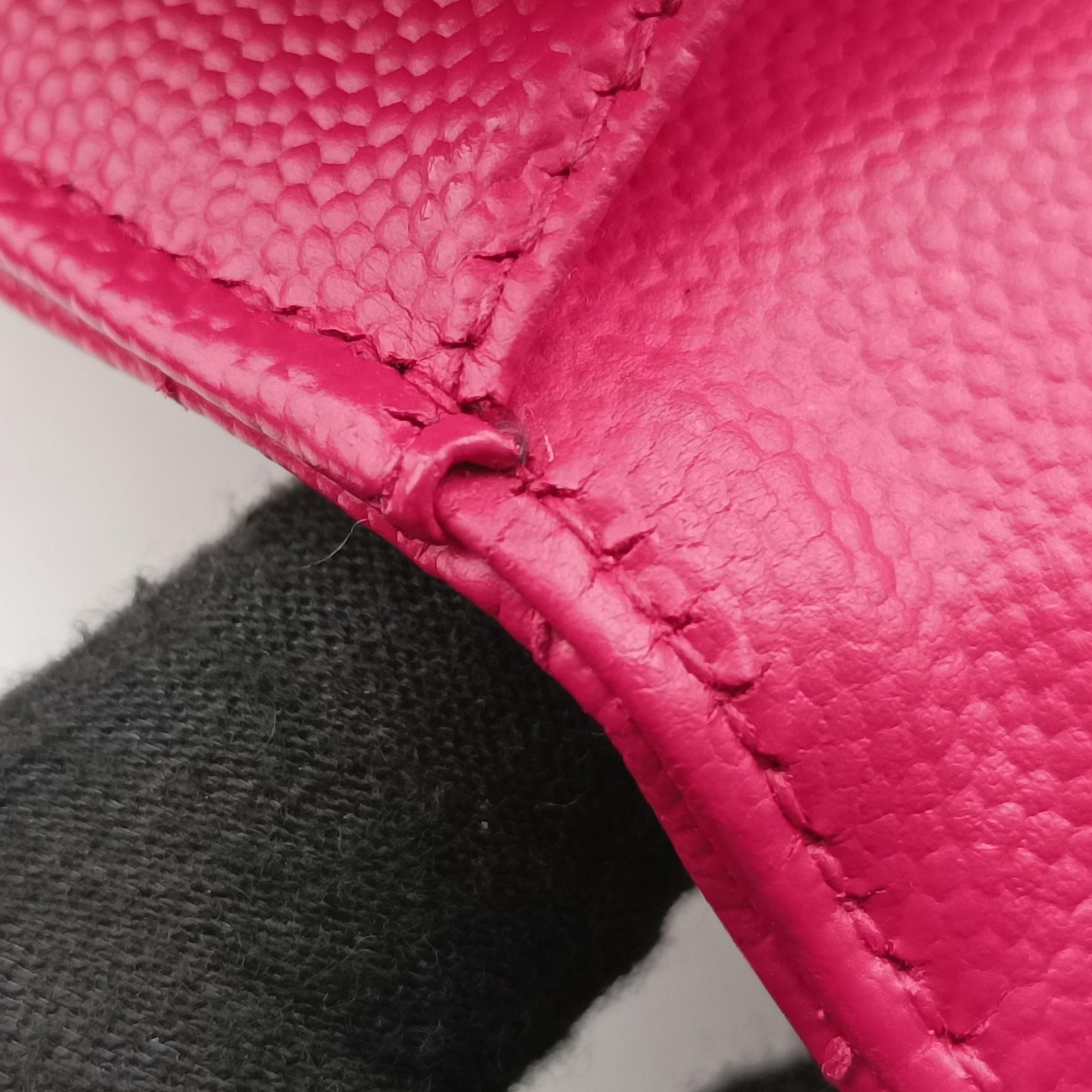 Pre-owned Yves Saint Laurent Monogram Pink Leather 393953 shoulderbag | stylenewstar