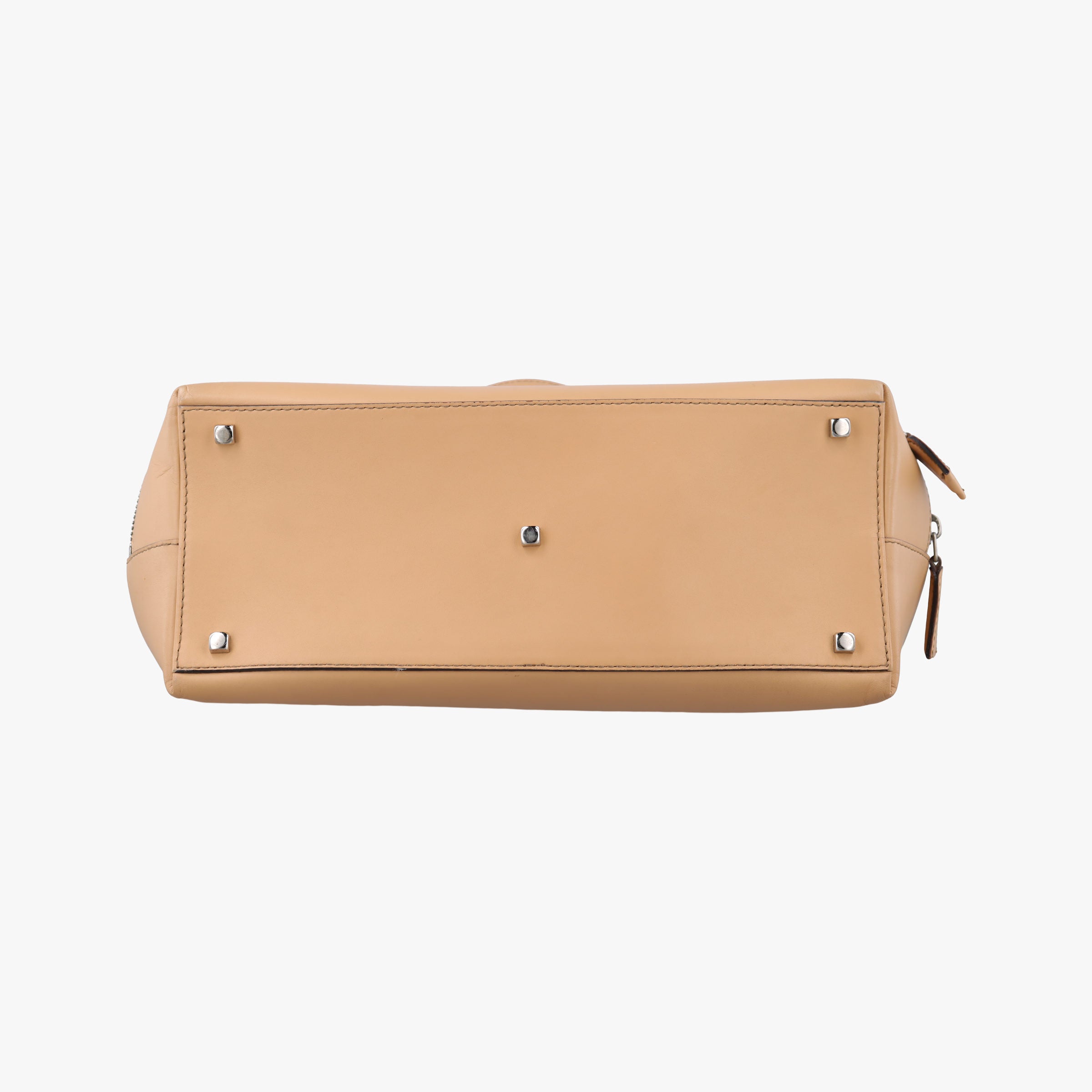 Pre-owned Ferragamo Gancini Camel Leather  handbag | stylenewstar