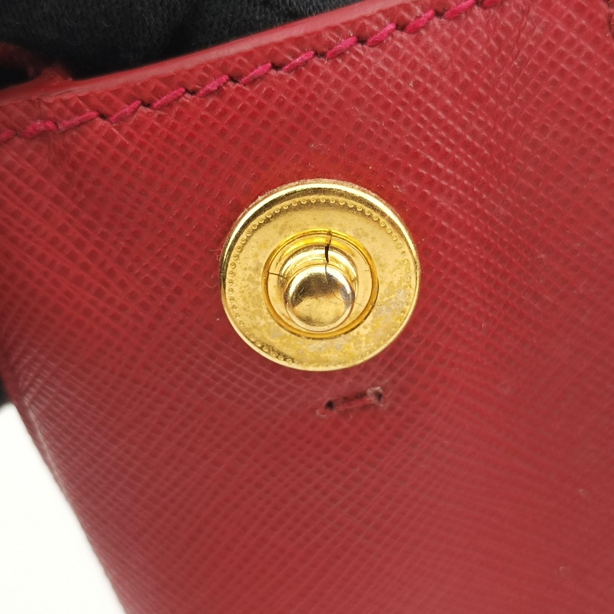 Pre-owned Prada Galleria Red SAFFIANO Leather BN1844 shoulderbag | stylenewstar