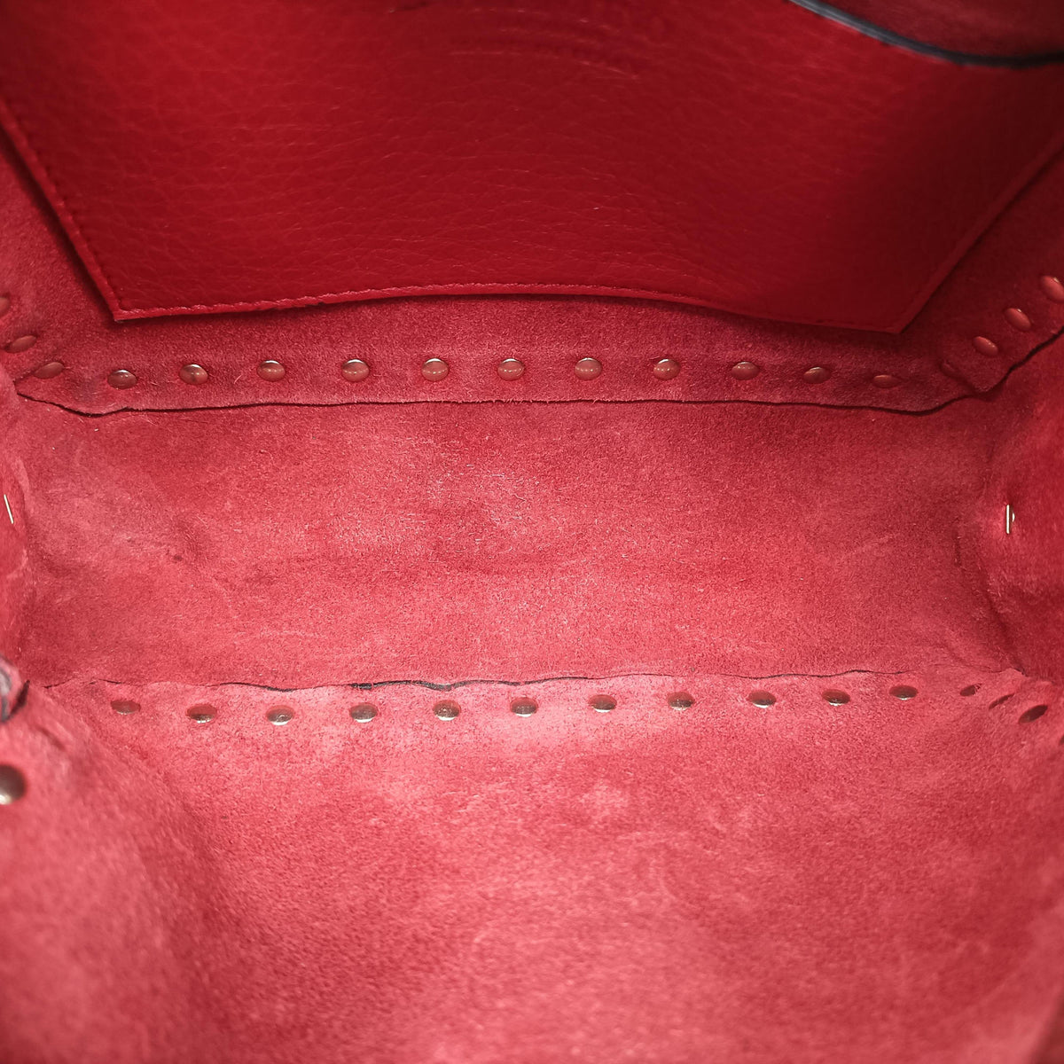 Pre-owned Valentino Rockstud Red Leather  shoulderbag | stylenewstar